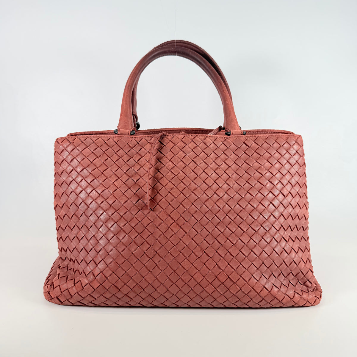 2608 secondhand BOTTEGA VENETA Intrecciato Leather Tote Bag