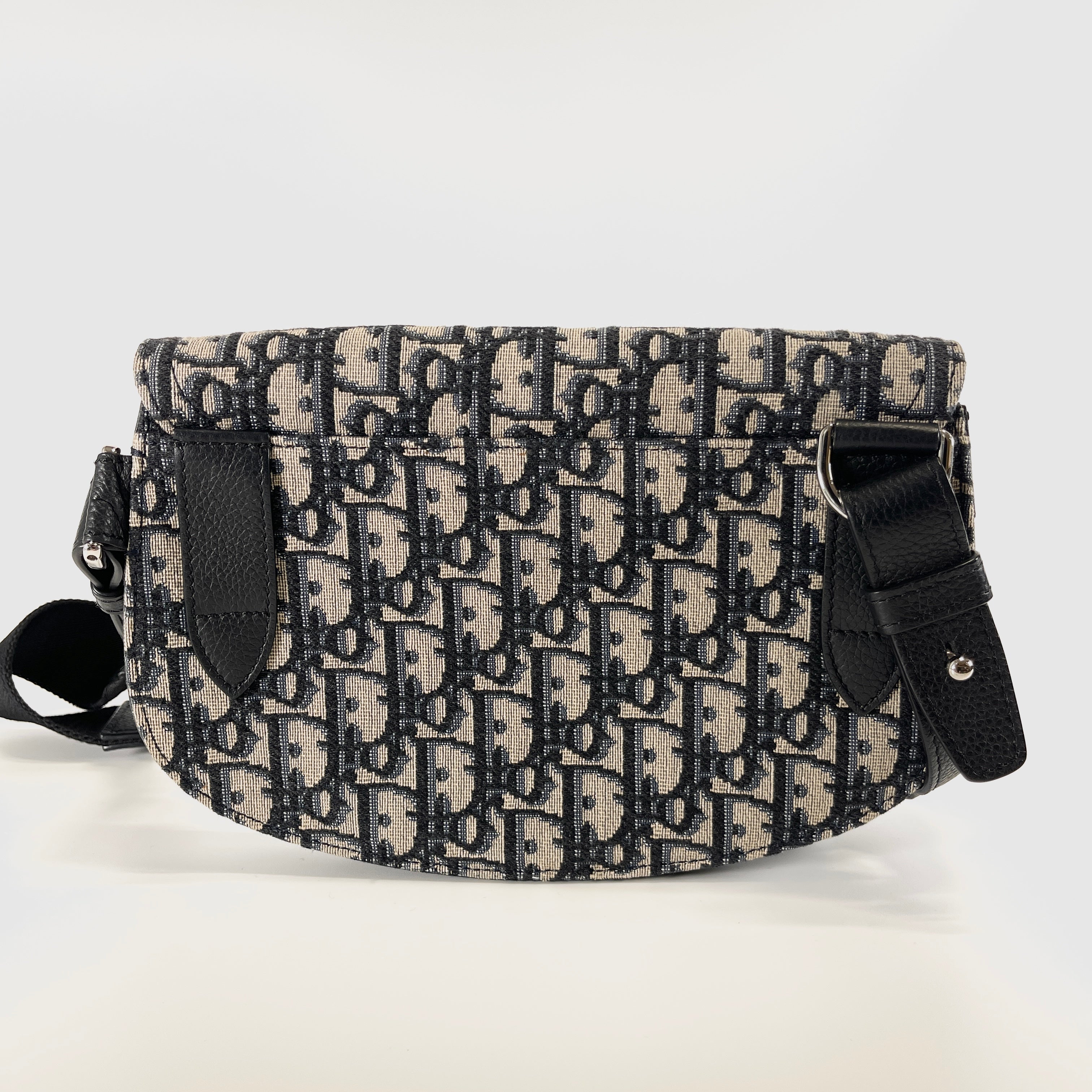 2605 secondhand CD bag saddle of leak / Navy × gray Jacquard