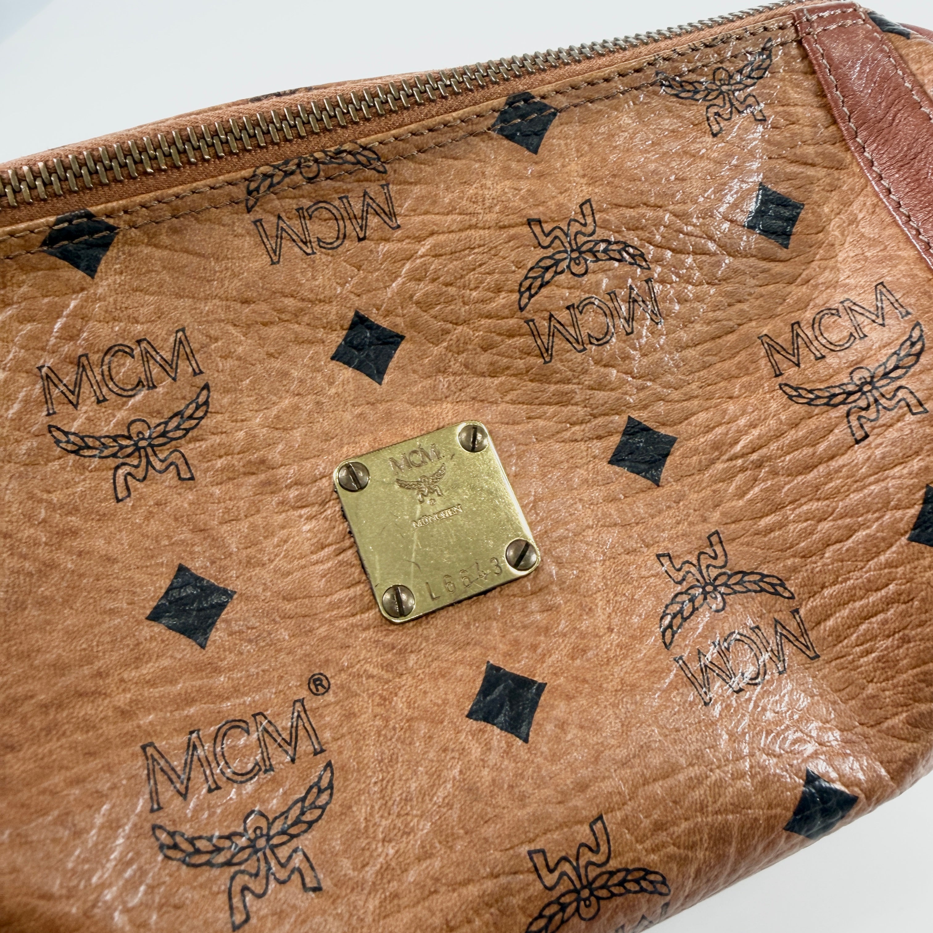 2606 secondhand MCM Shoulder bag