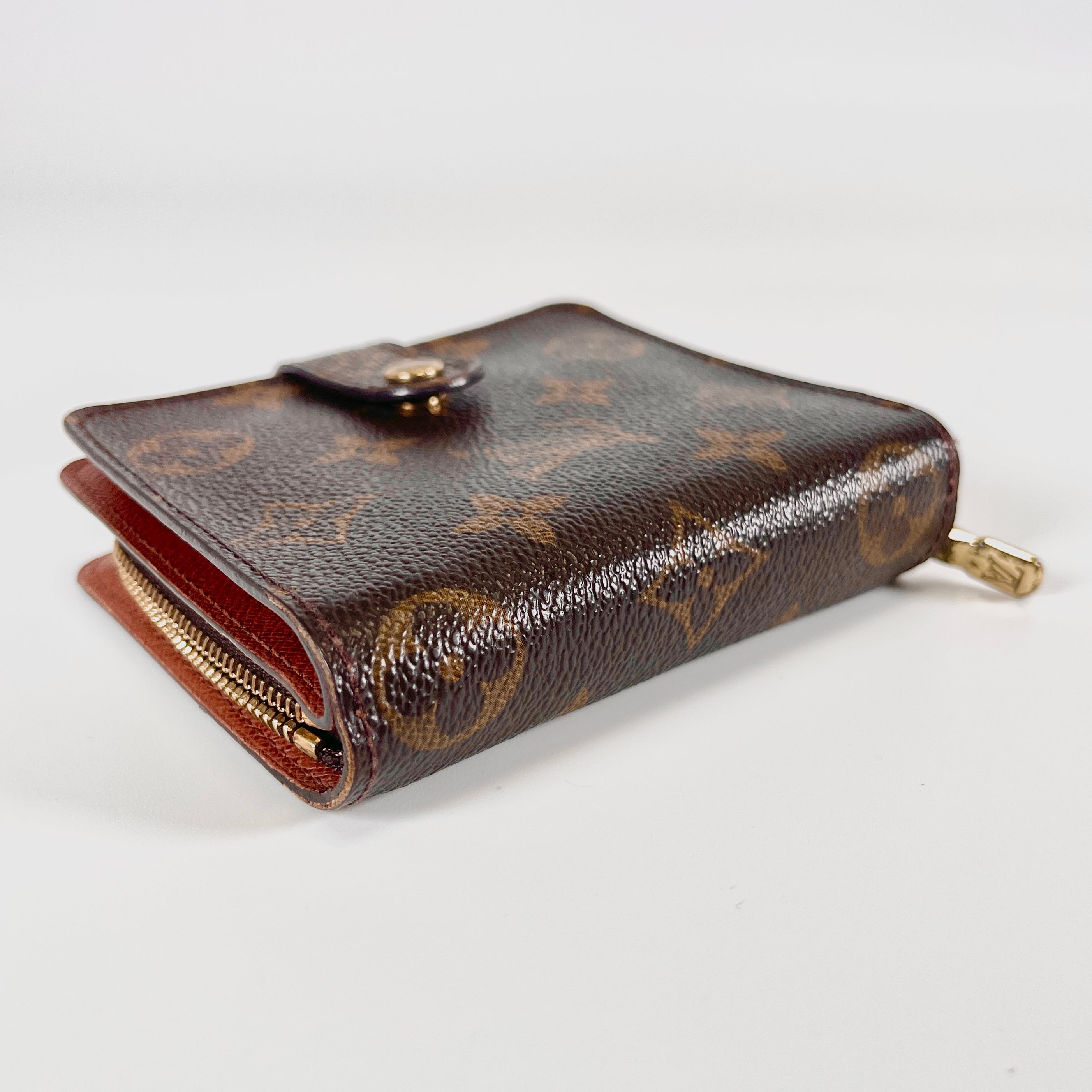 2603 secondhand LV Wallet compact Zip 83