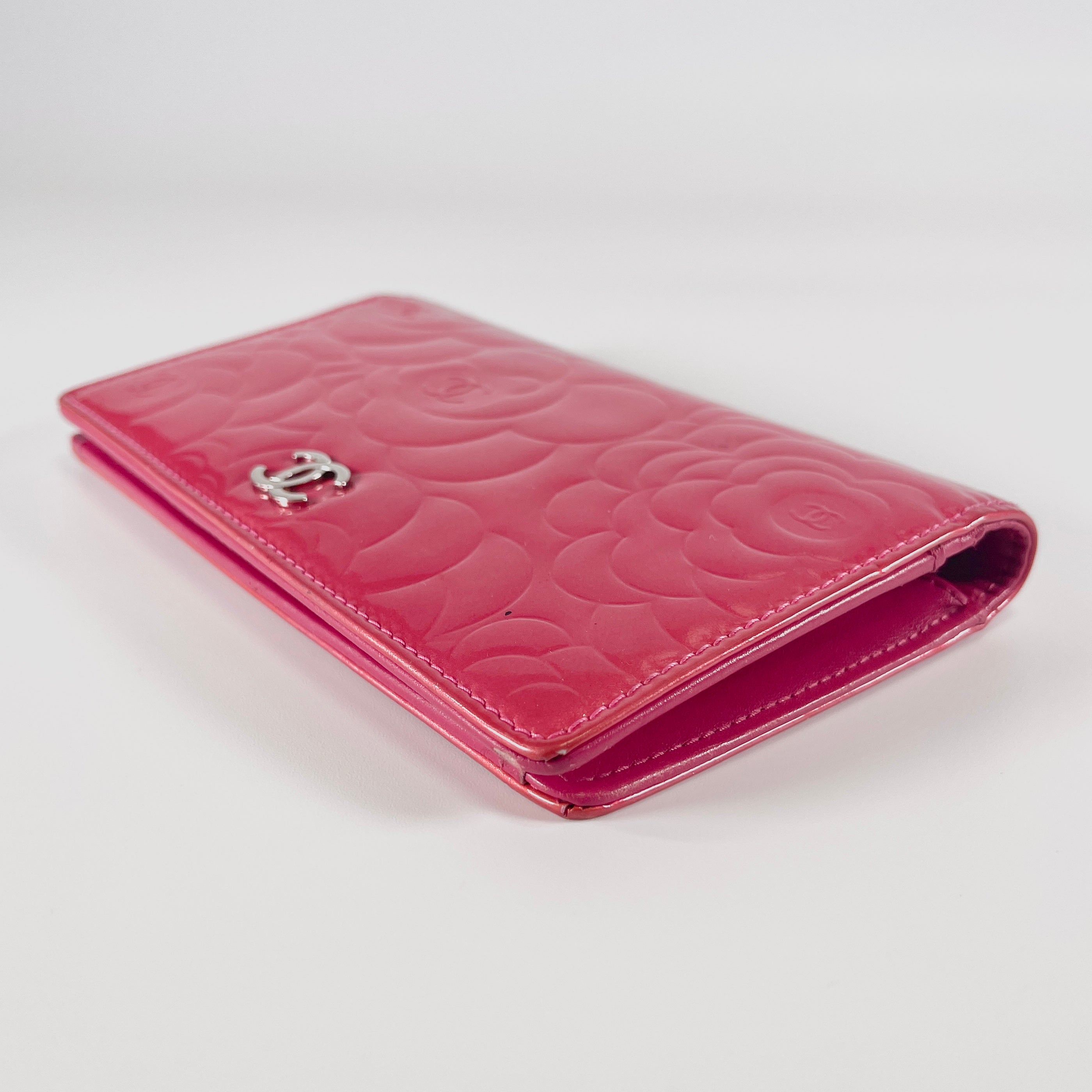 2603 secondhand CHANEL Camellia wallet