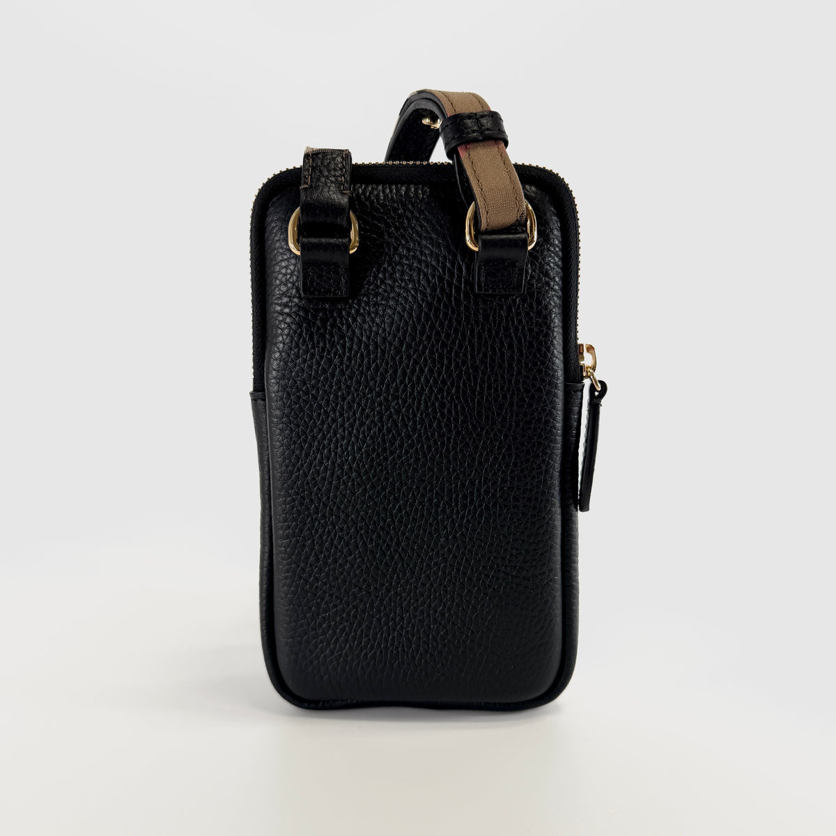 2607 secondhand BURBERRY smartphone pouch