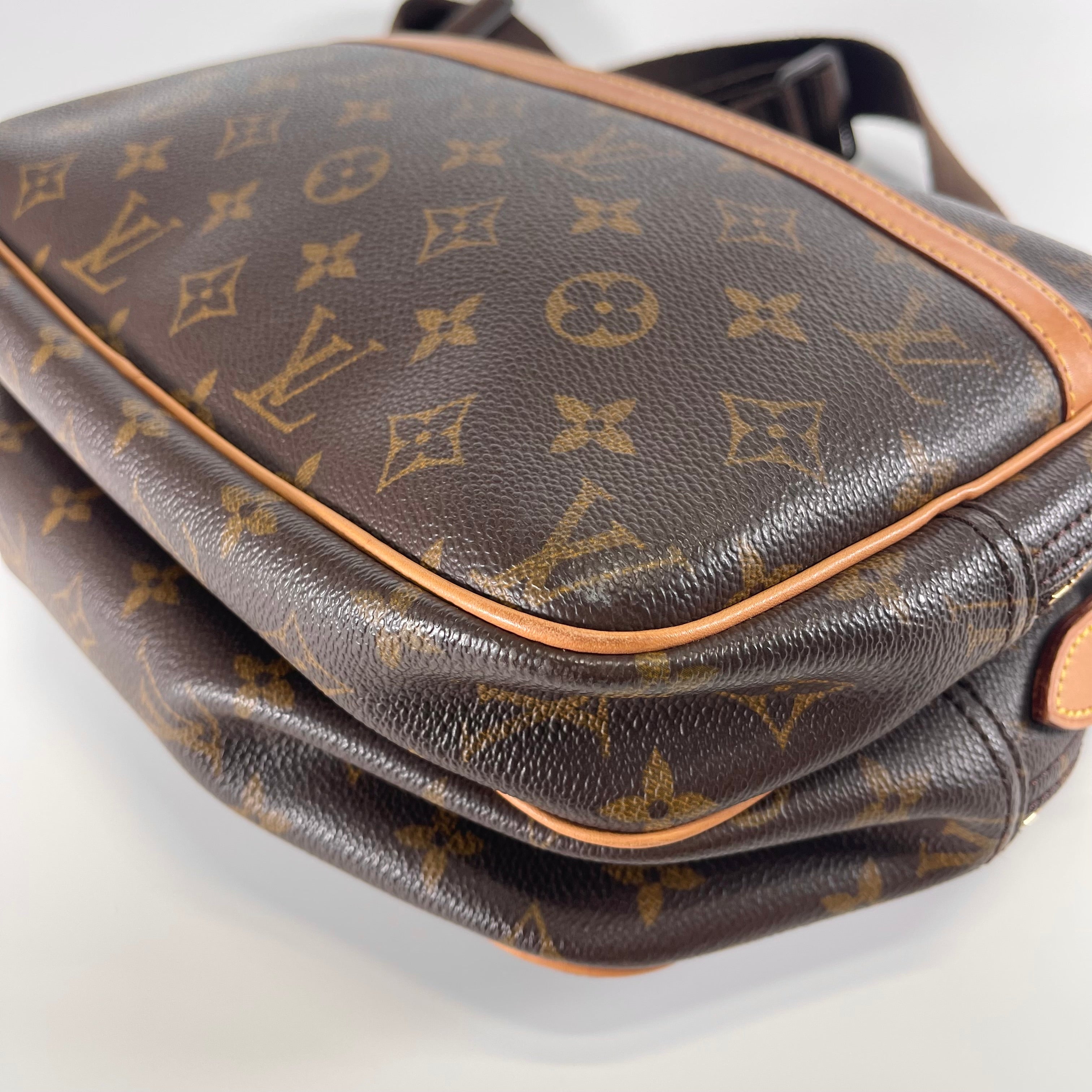 2605 secondhand LV Monogram reporter PM SP0030