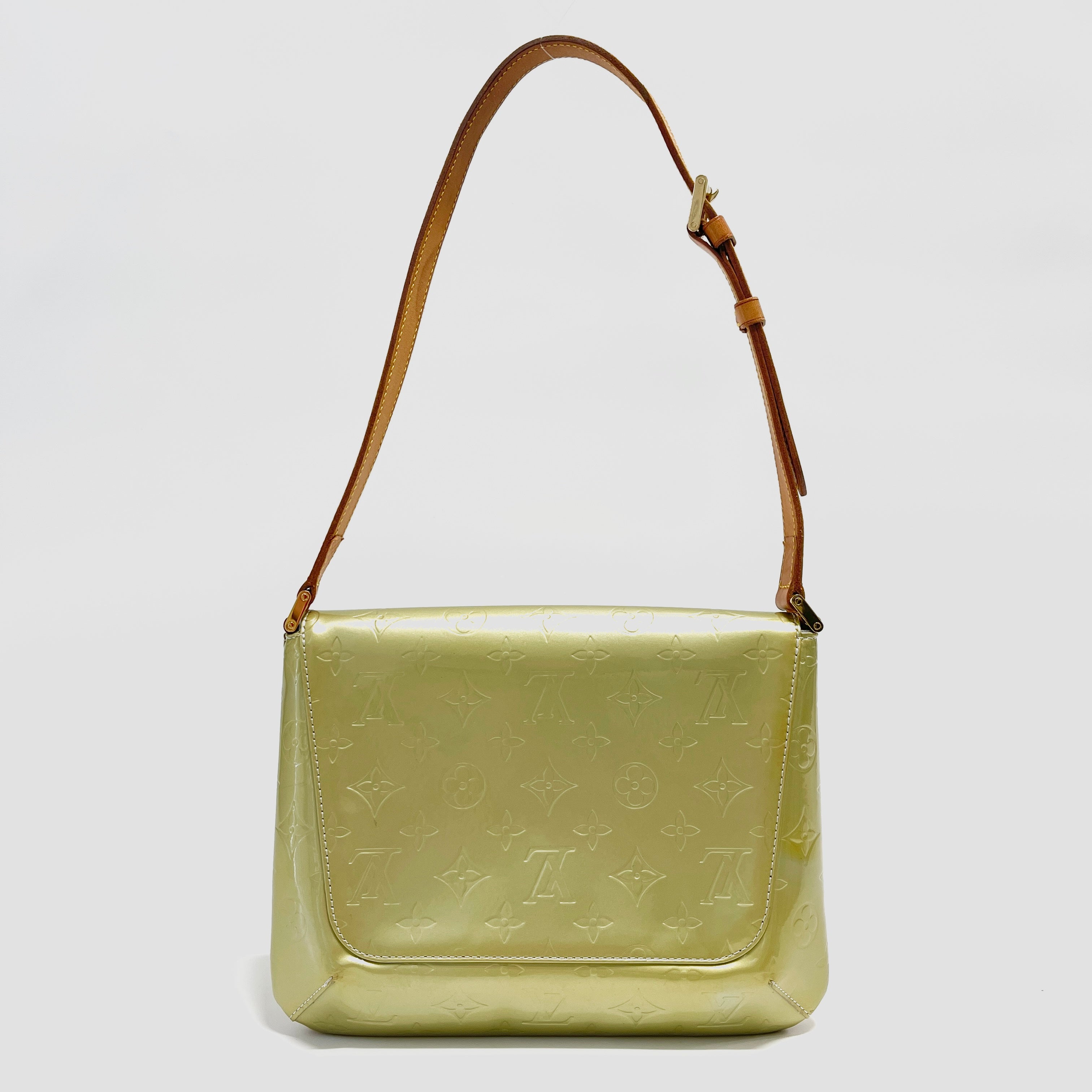 2605 secondhand LV Monogram Vernis Thompson Street