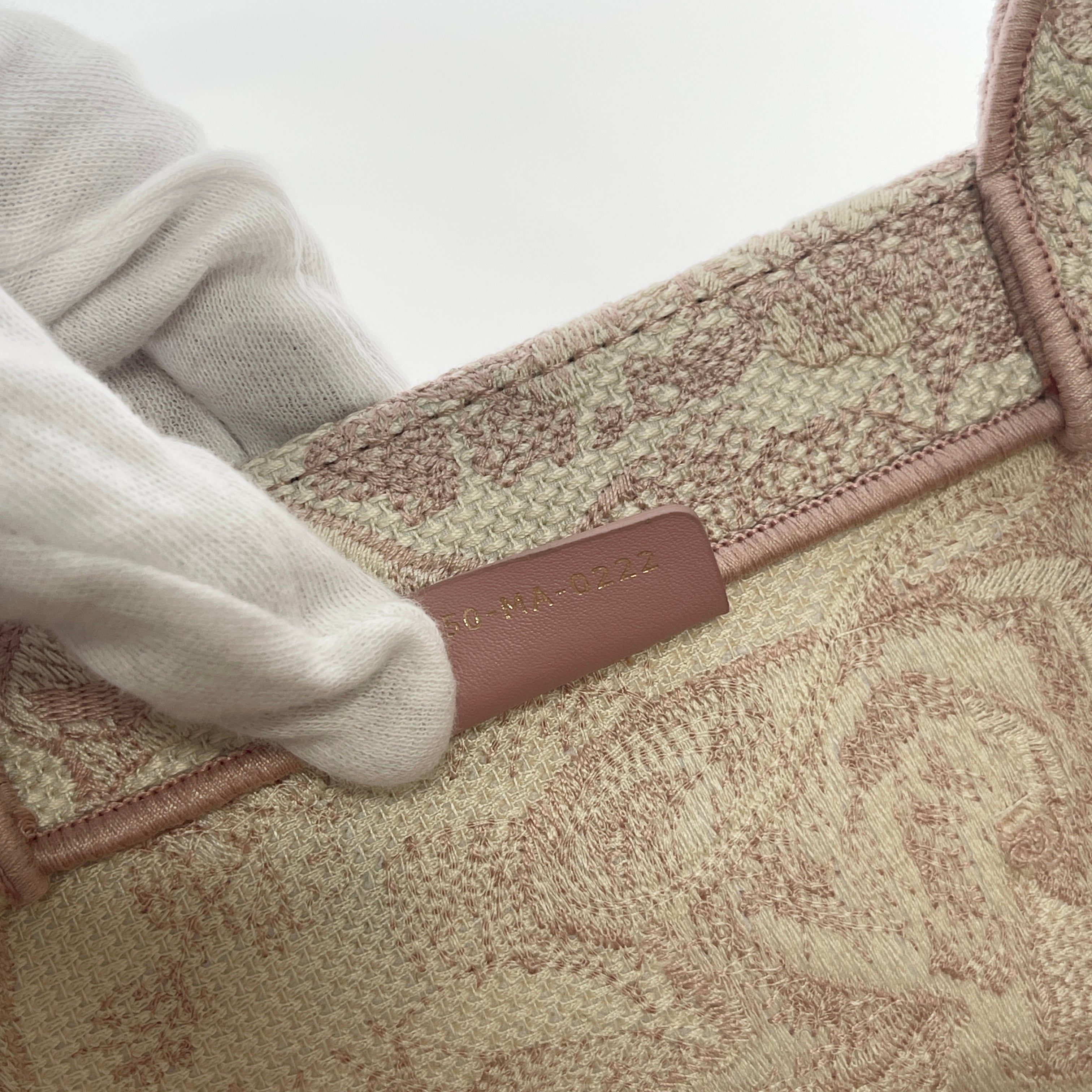 2604 secondhand CD Book Tote Toile Do Jui