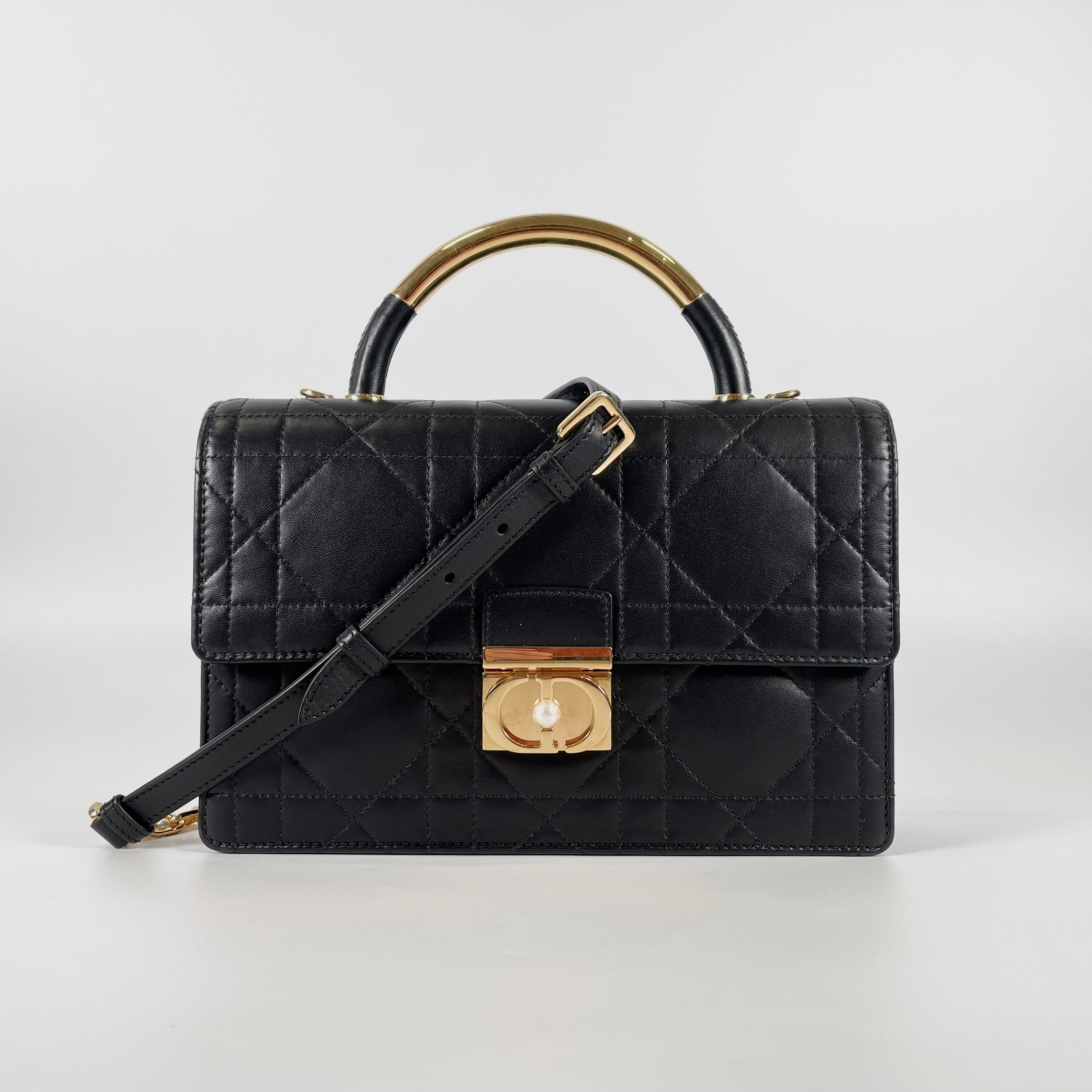 2602 secondhand CD 2WAY bag
