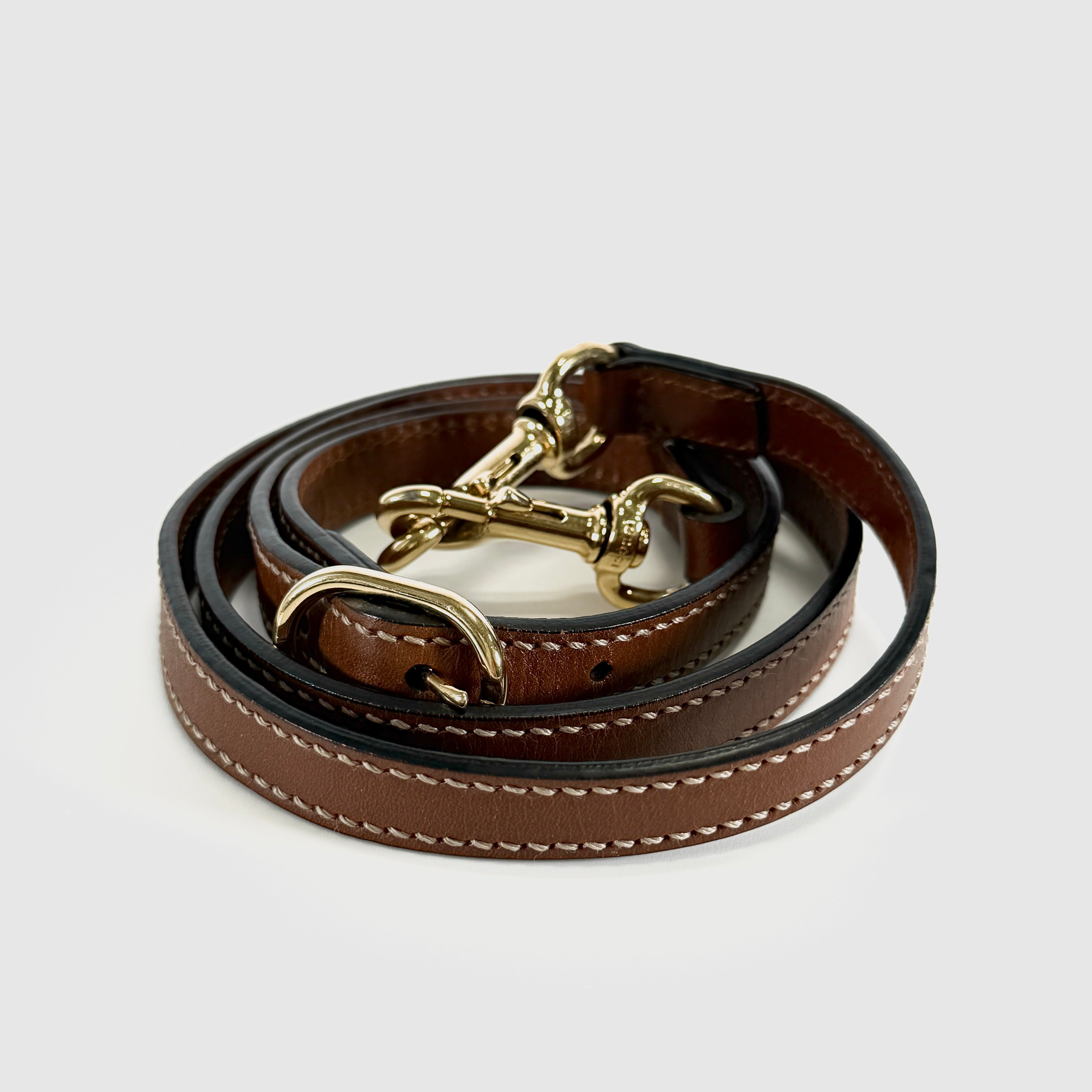 2606 secondhand GUCCI hand bag