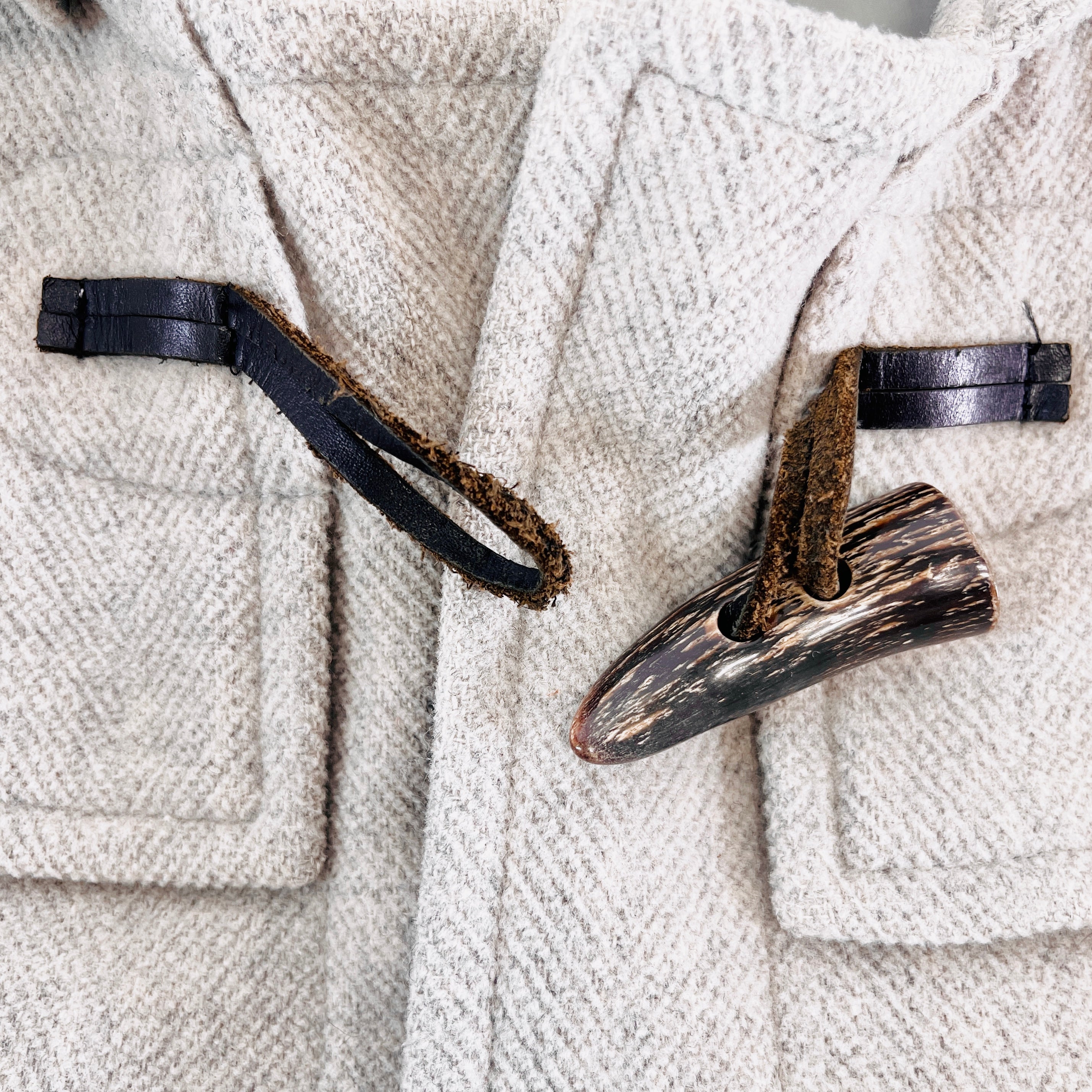 2606 secondhand BURBERRY coat