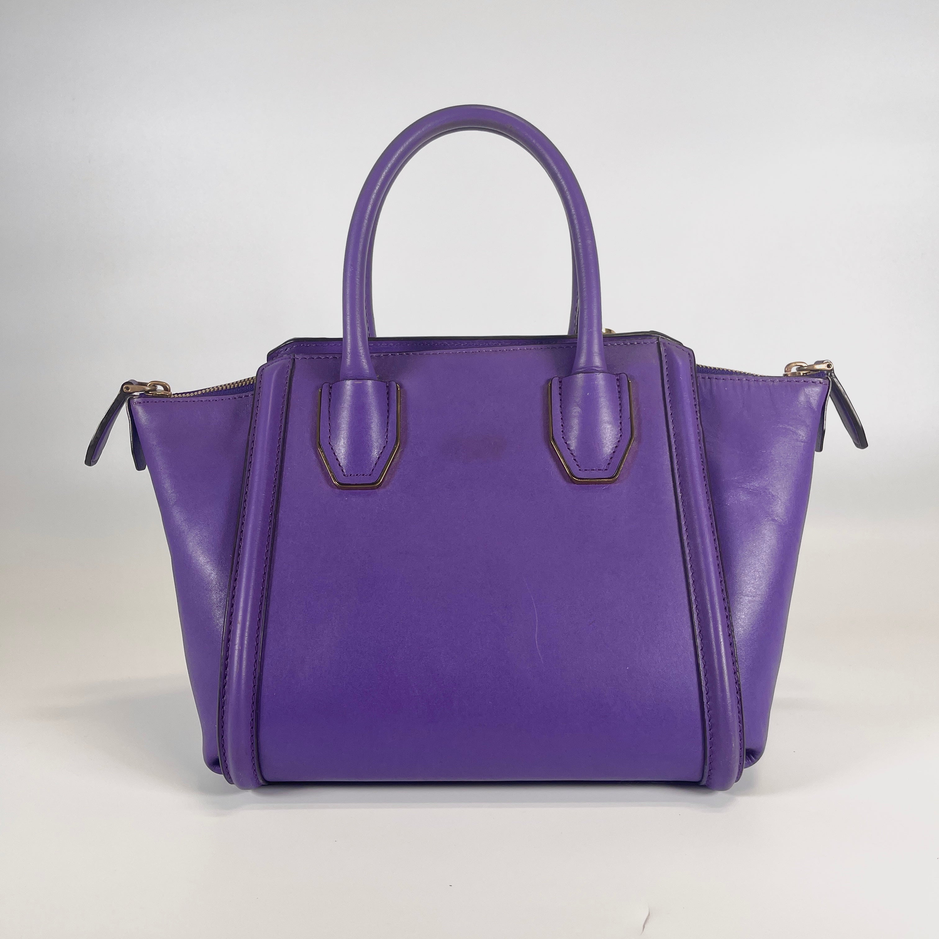 2605 secondhand MCM 2Way bag