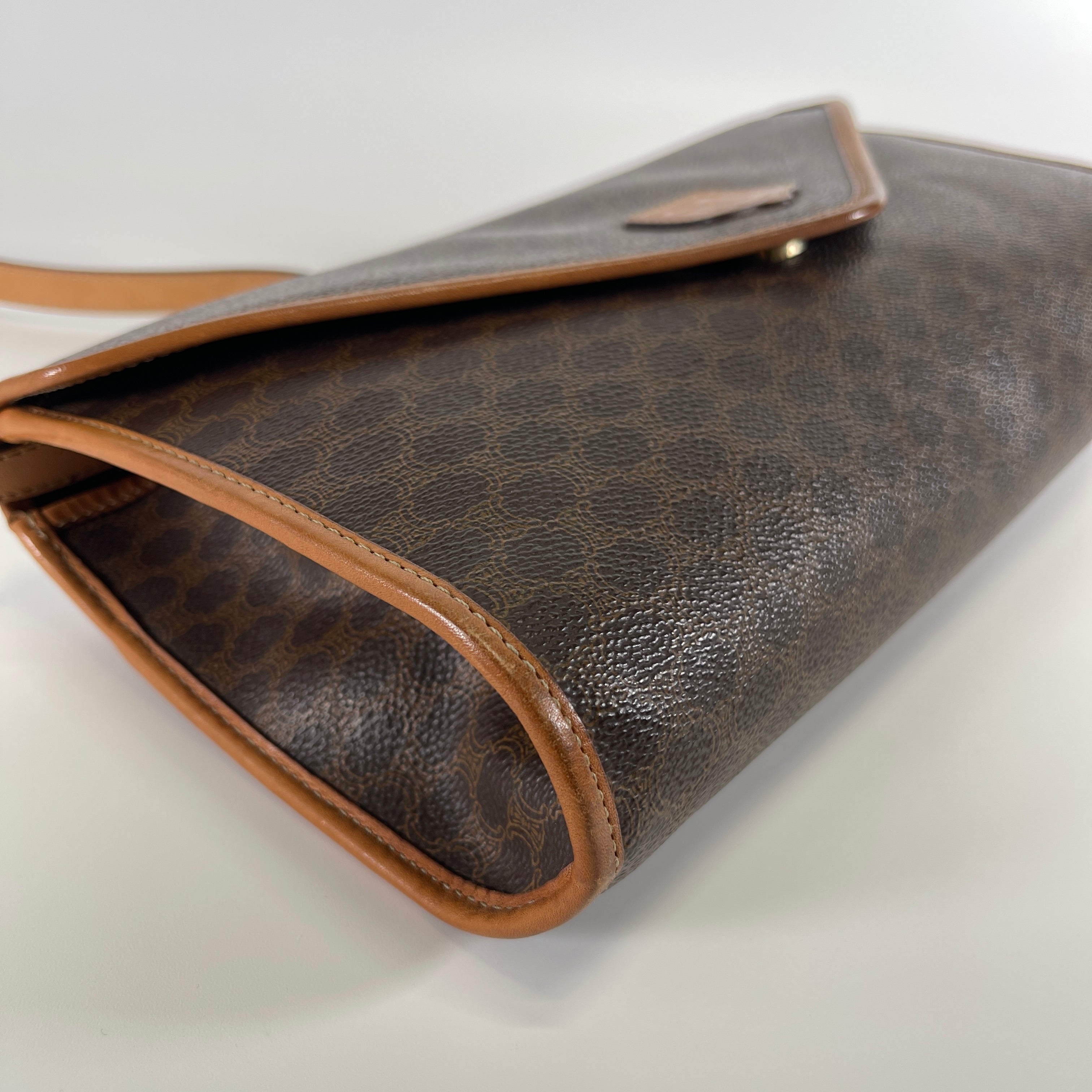 2605 secondhand CELINE Macadam Shoulder bag