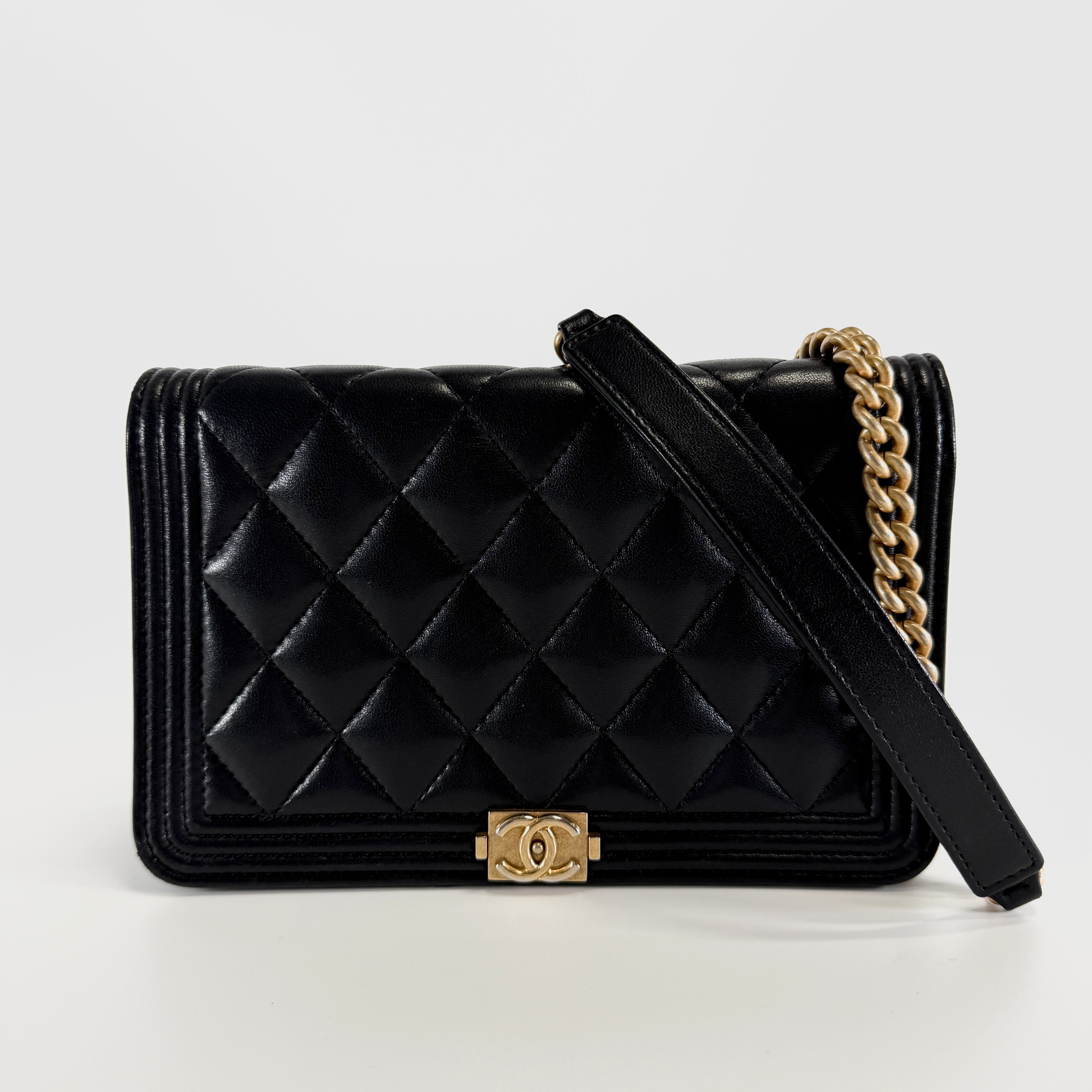 2606 secondhand CHANEL Boy Chain Wallet