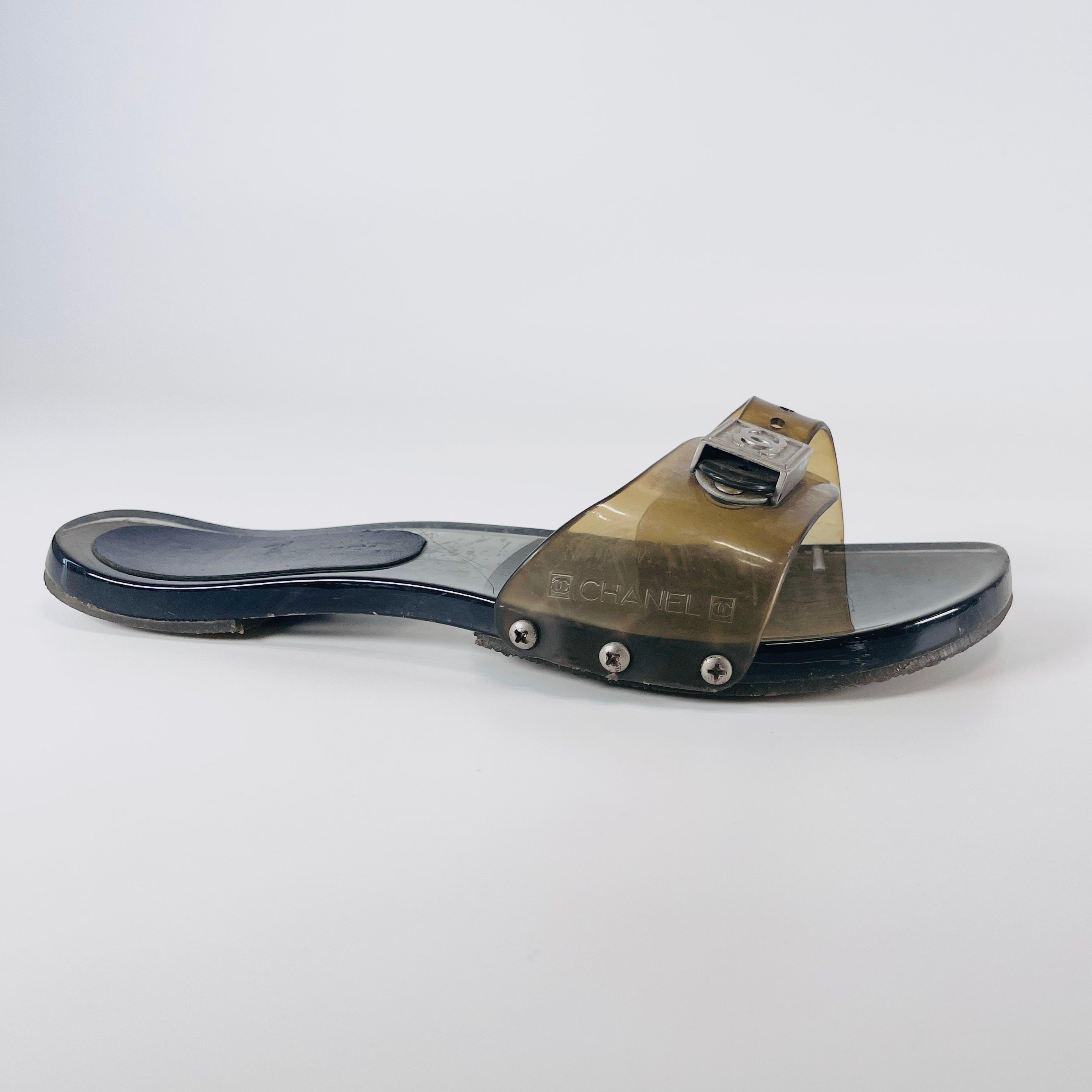 2606 secondhand CHANEL Sandals