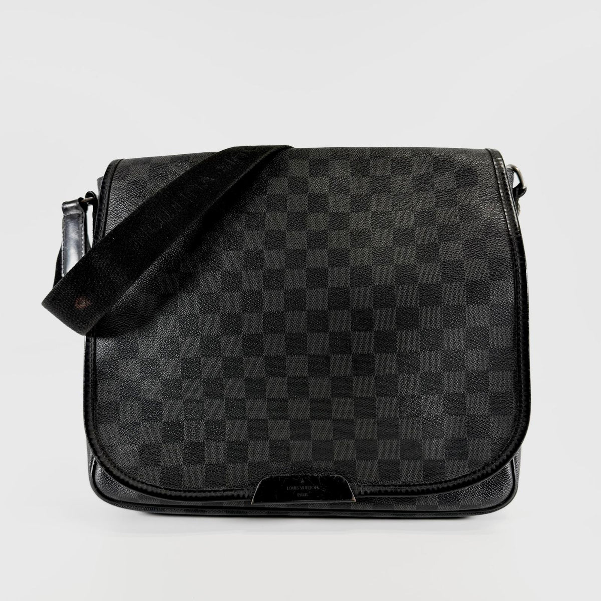 Used Shoulder Bag