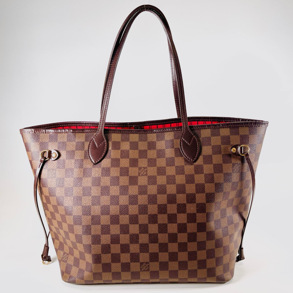 Used Shoulder Bag Never full