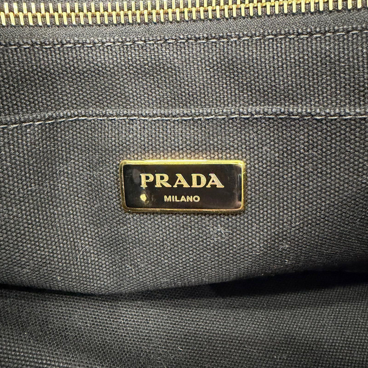 Used Handbag Canapa