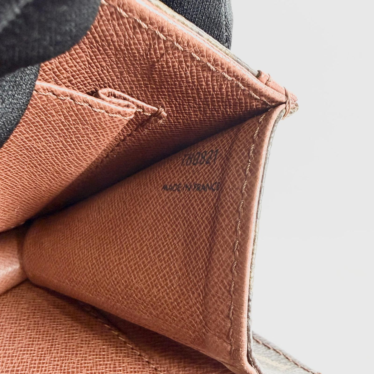 Used business bag Pochette Dam