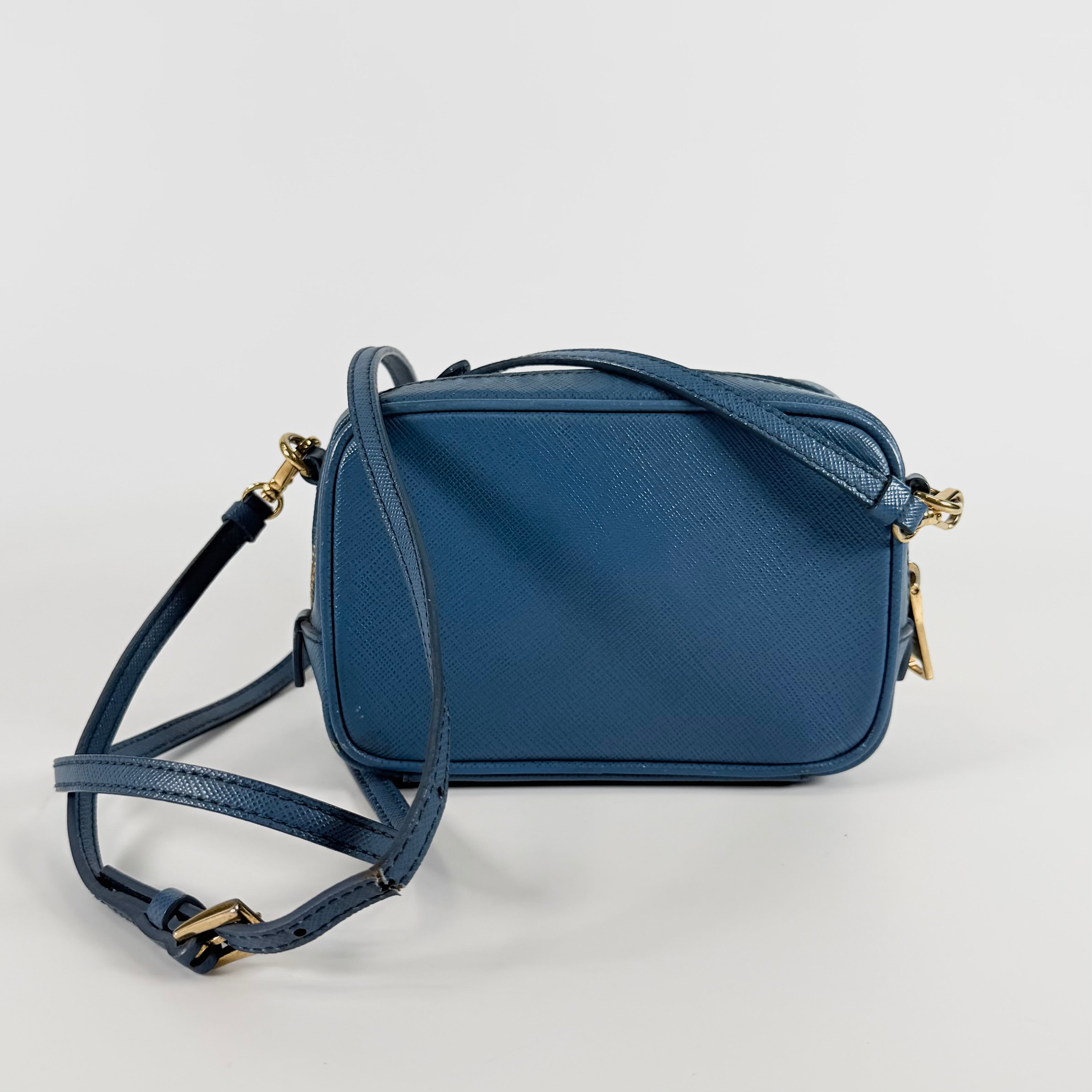 2607 secondhand PRADA Camera Shoulder Bag