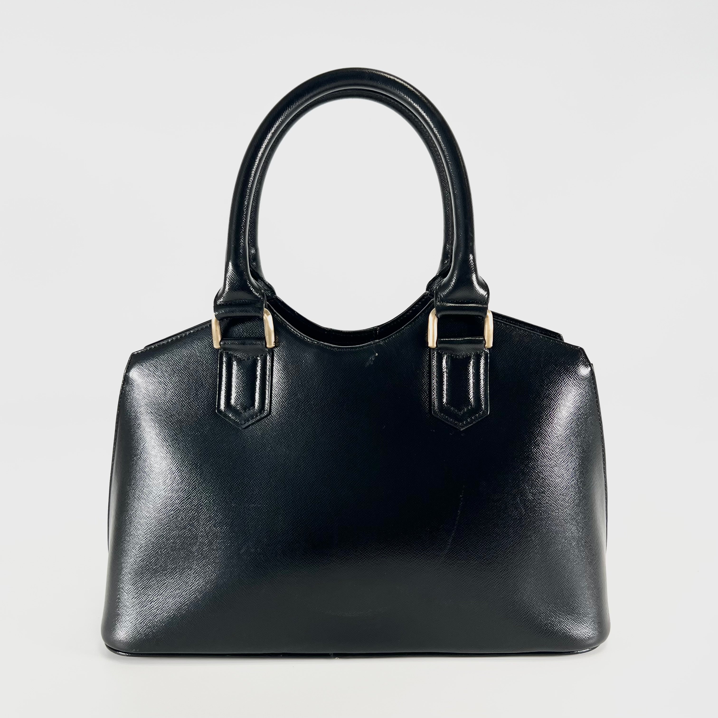 2606 secondhand BURBERRY hand bag