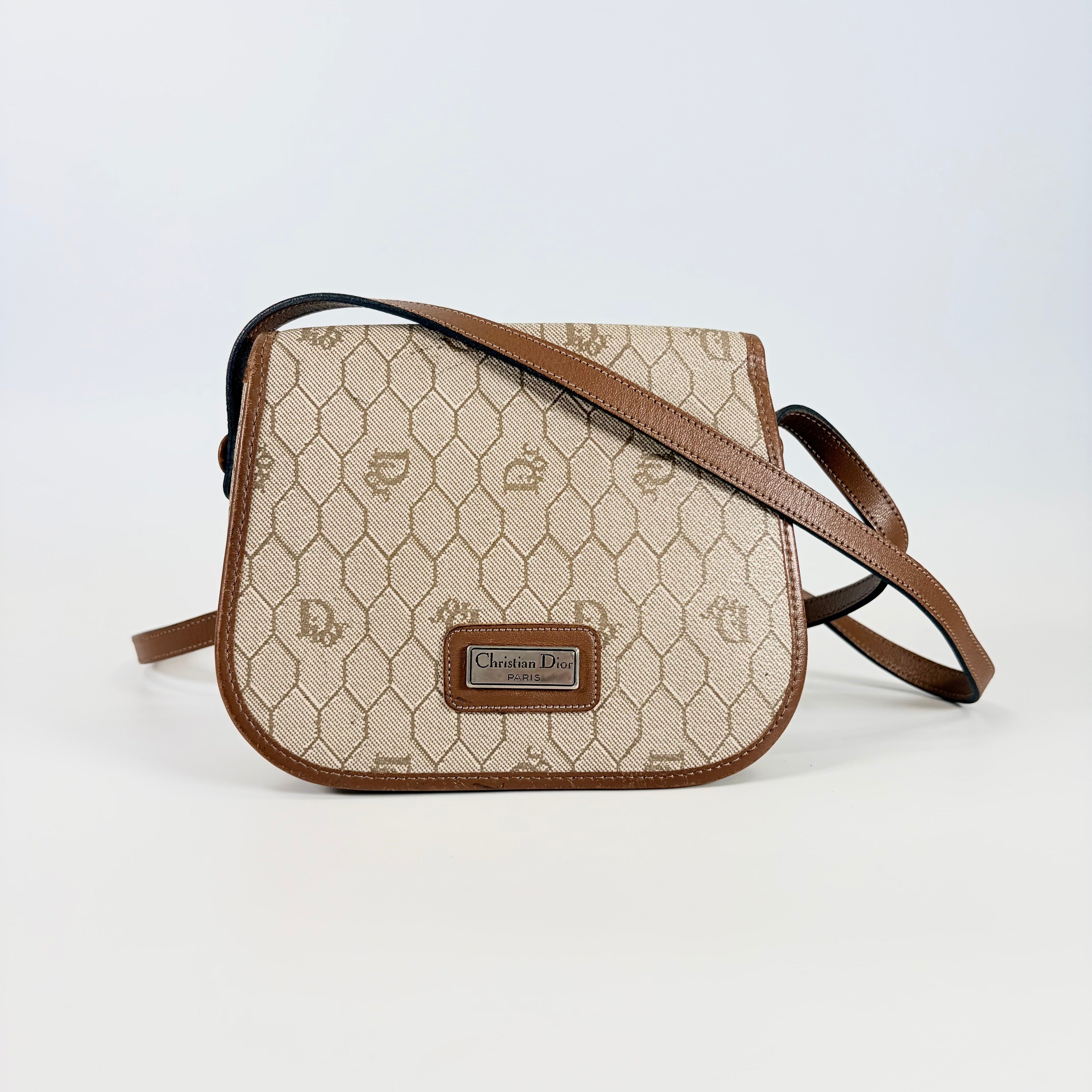 2605 secondhand CD Shoulder bag