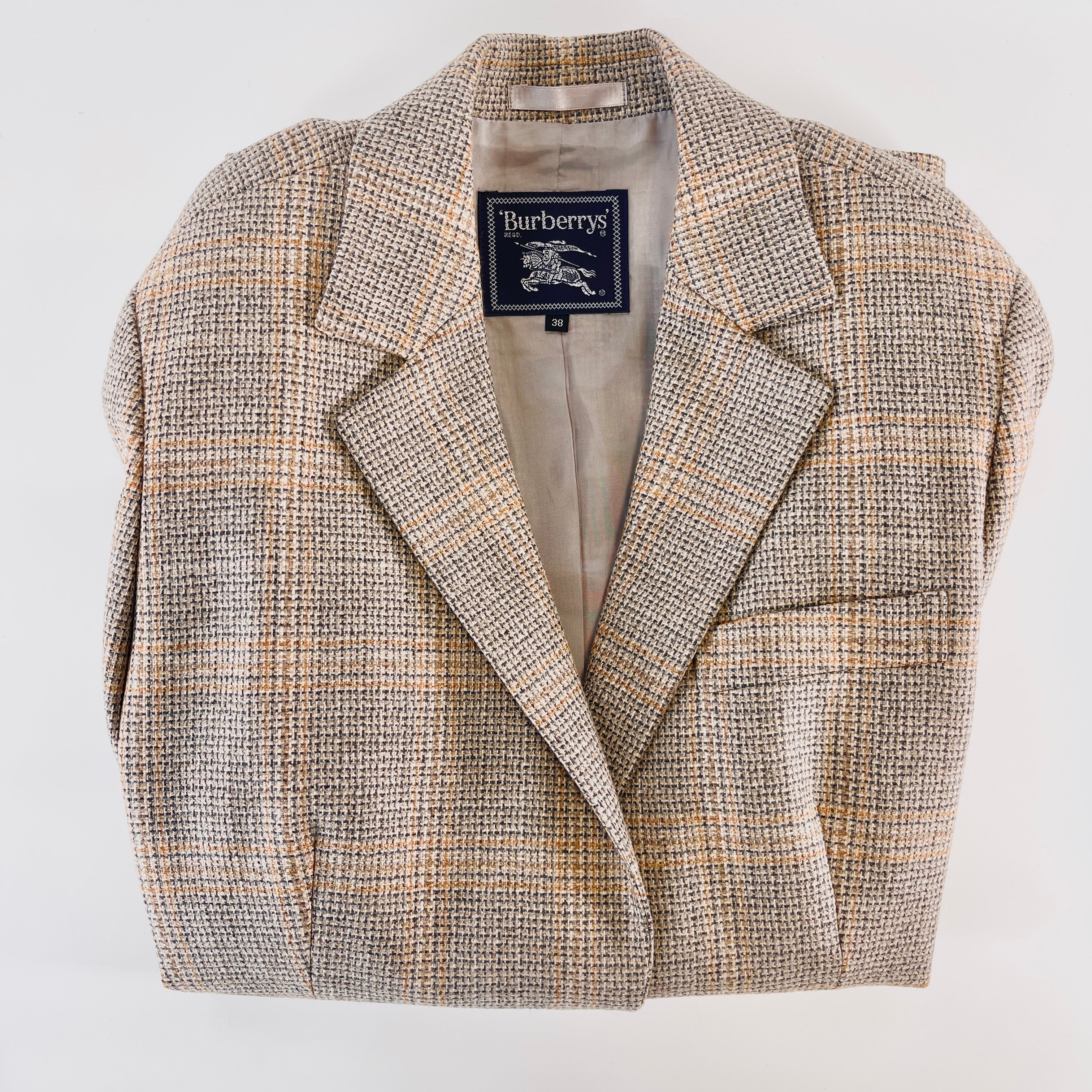 2606 secondhand BURBERRY set up