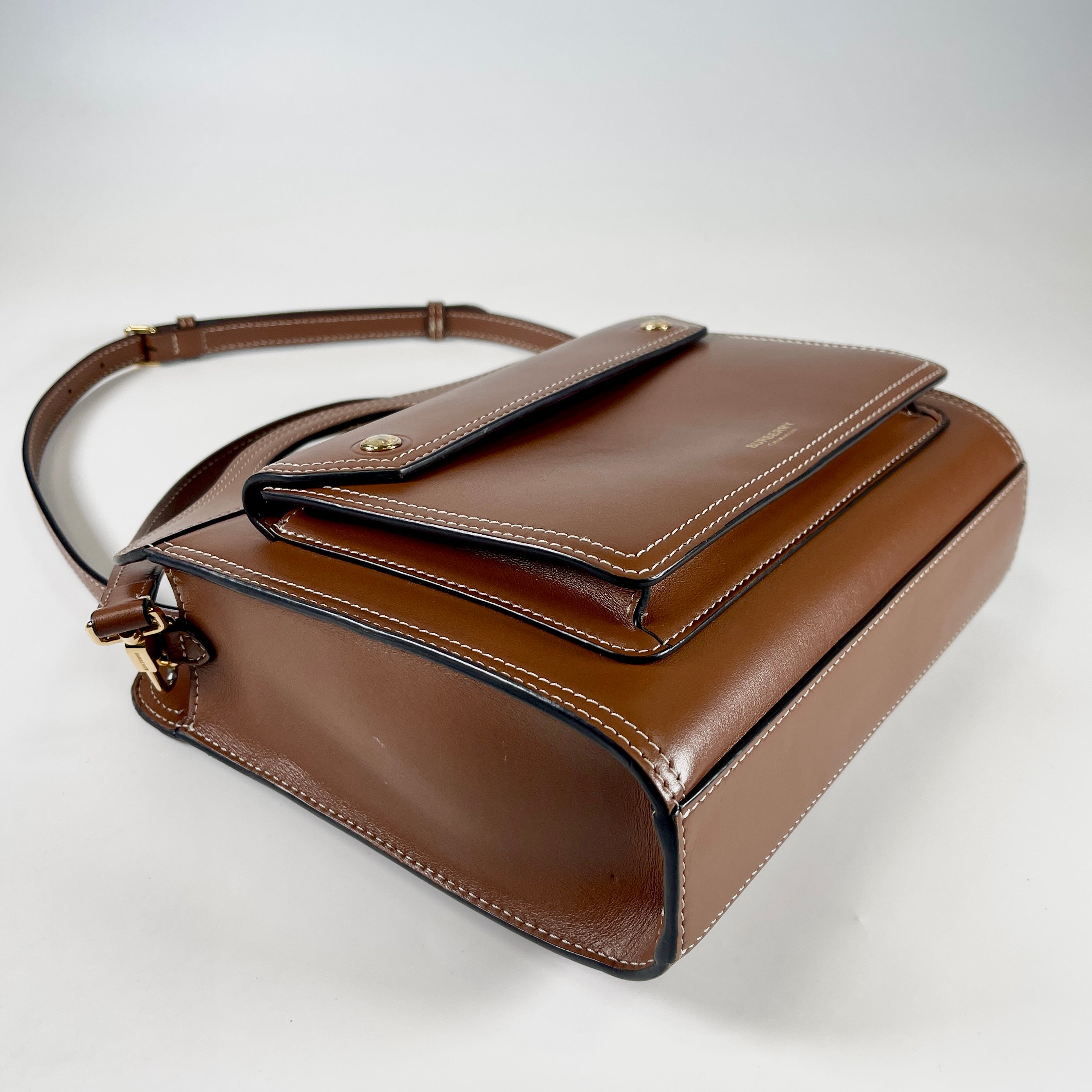2604 secondhand BURBERRY Shoulder bag