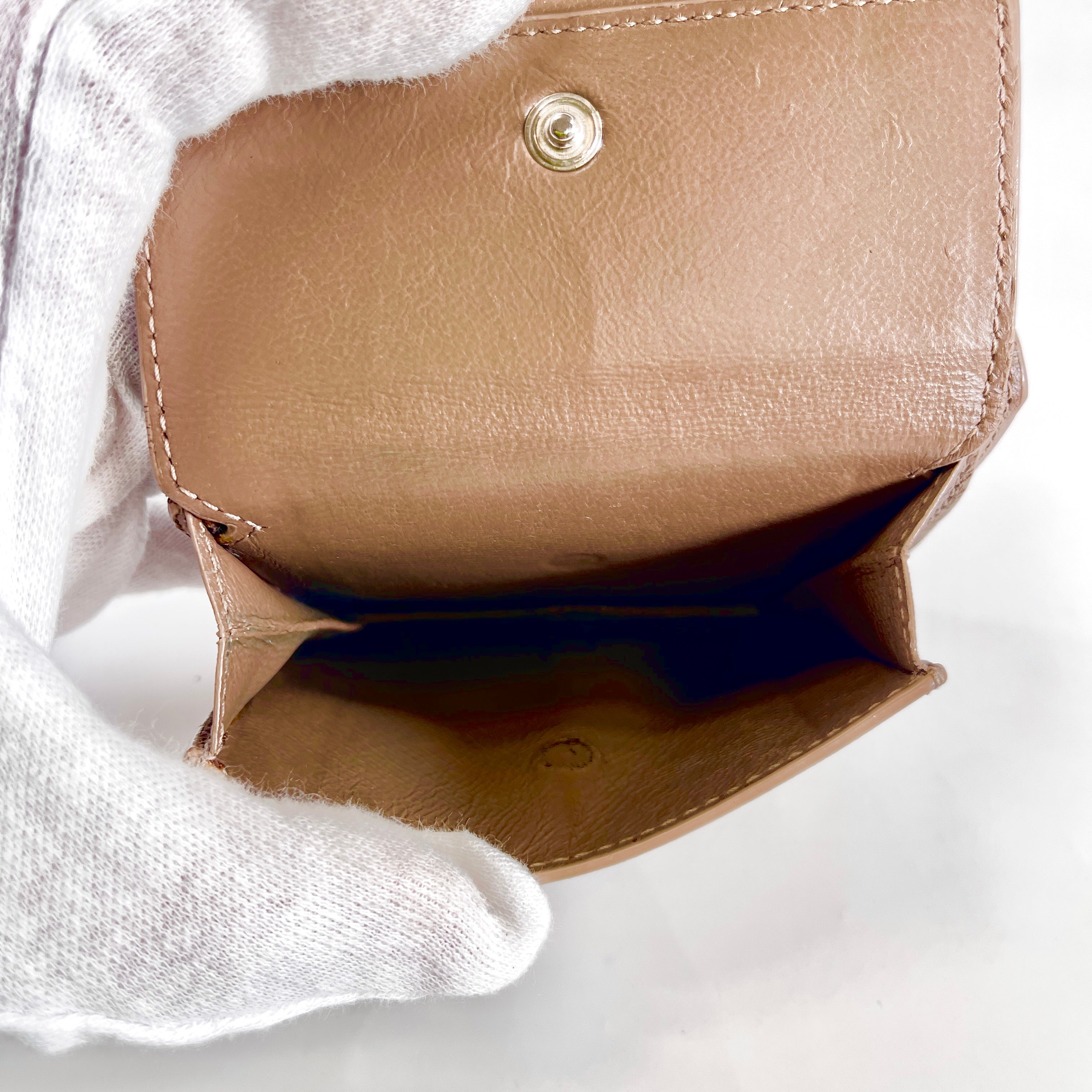 2603 secondhand BALENCIAGA logo Bifold wallet