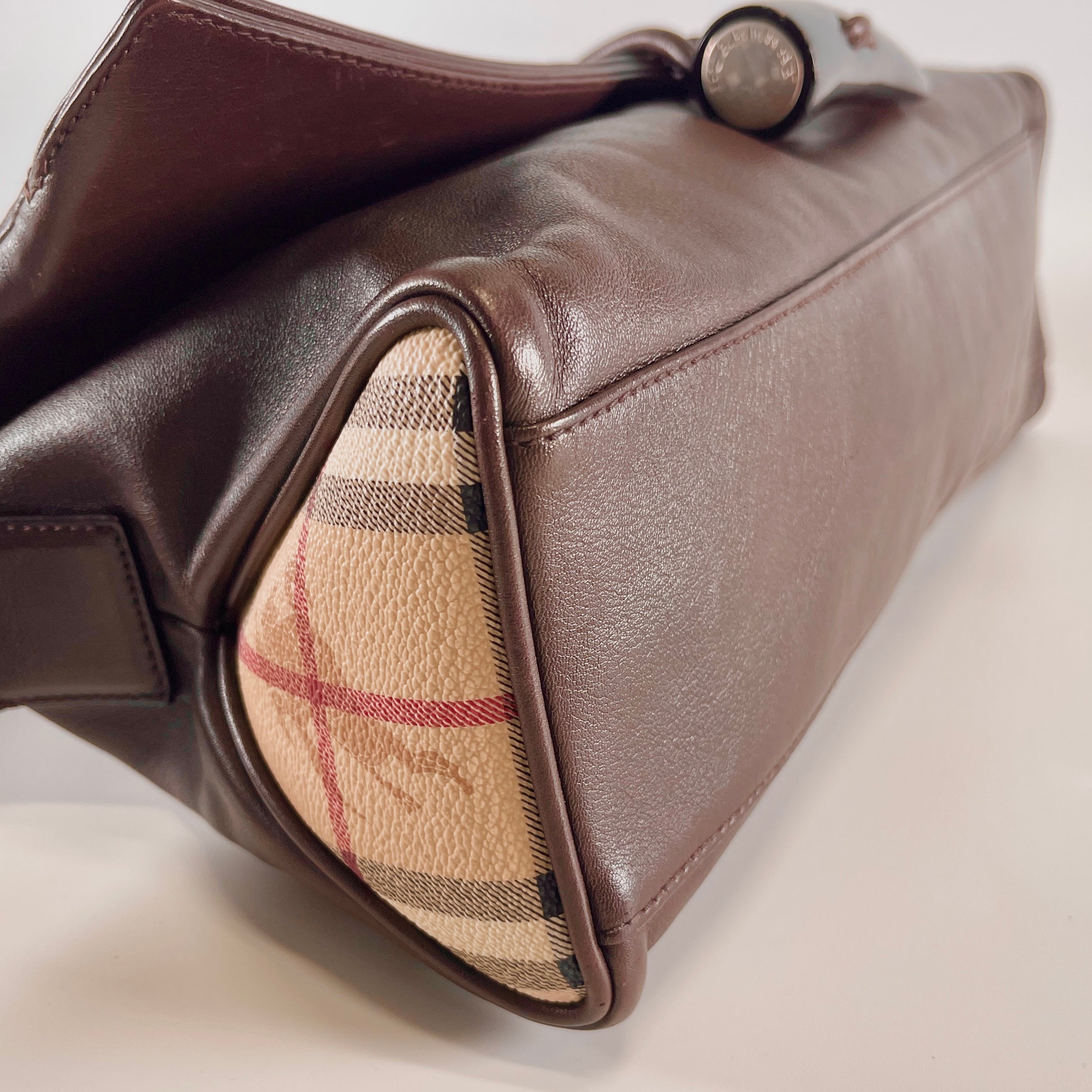 2604 secondhand BURBERRY Shoulder bag