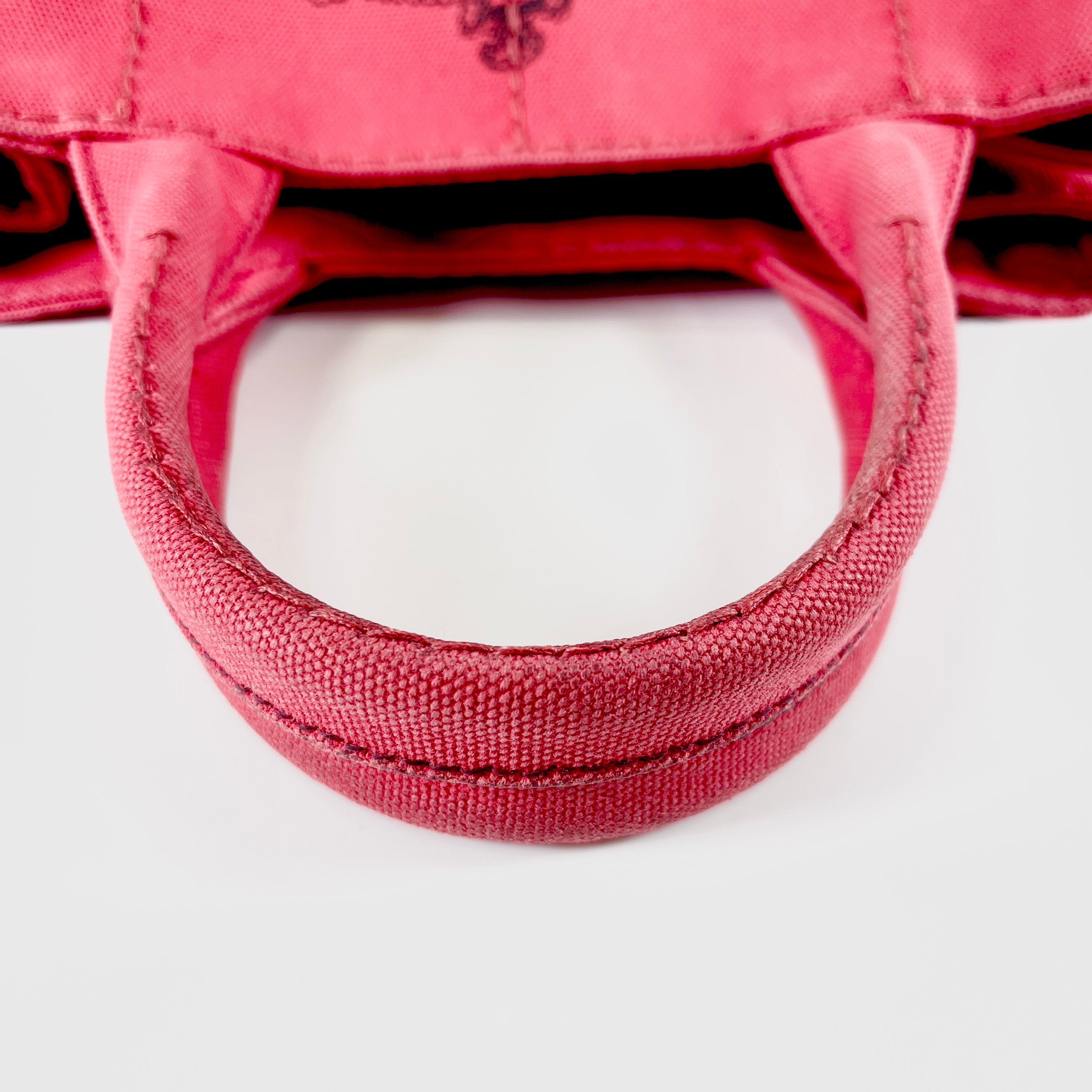 2512 secondhand PRADA Canapa hand bag Red canvas