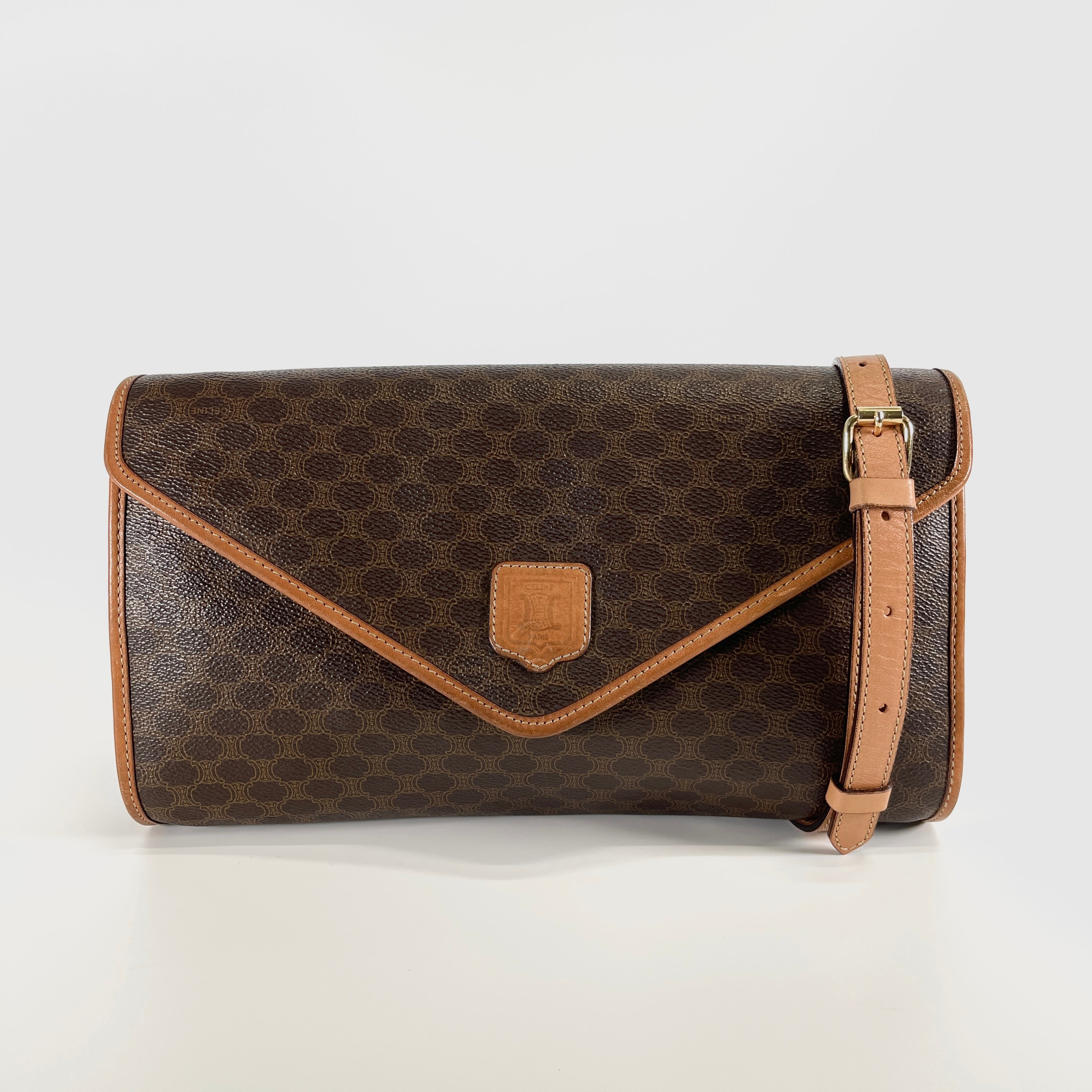 2605 secondhand CELINE Macadam Shoulder bag