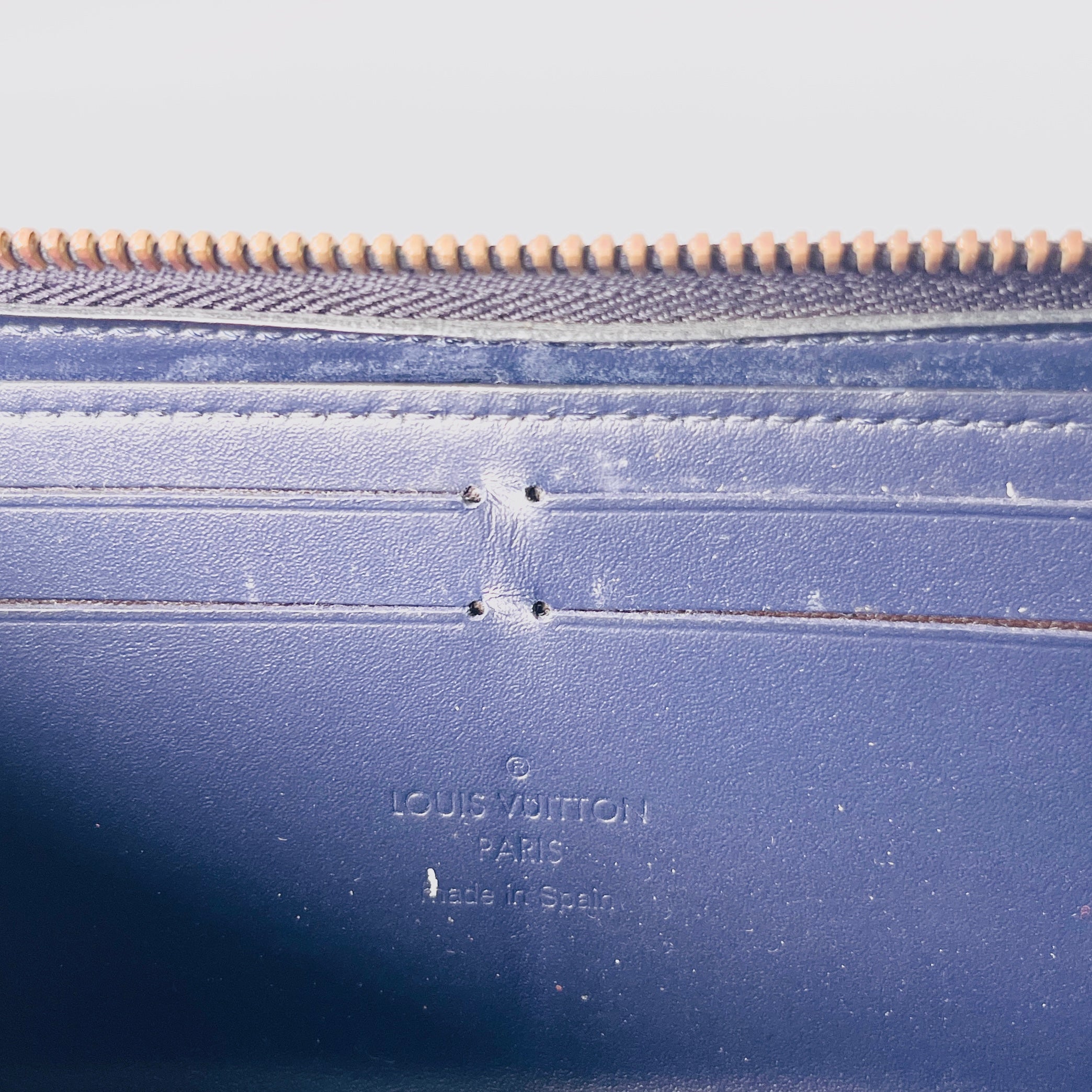 2605 secondhand LV Wallet M64111 Portefeuille UB3107