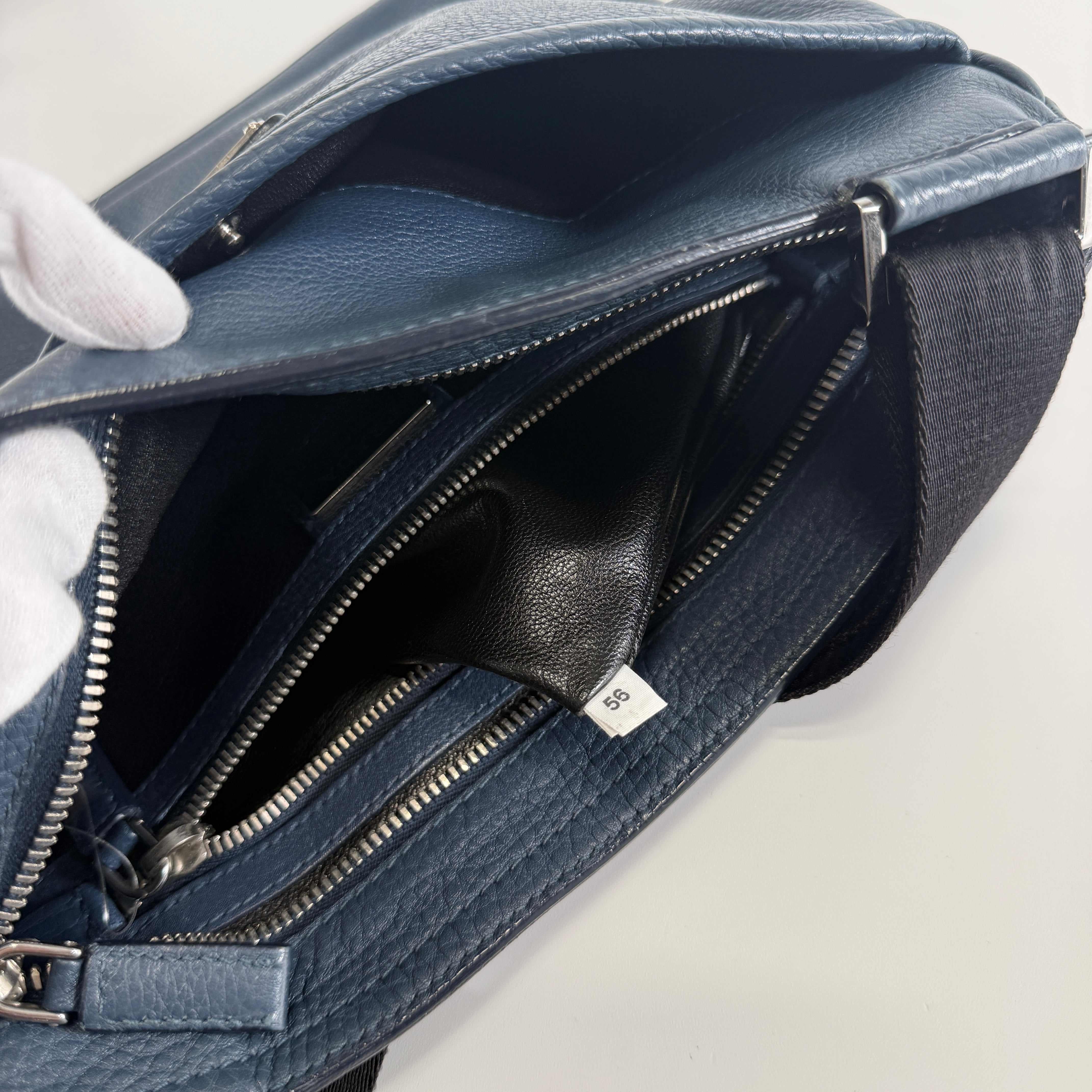 2607 secondhand PRADA Shoulder bag