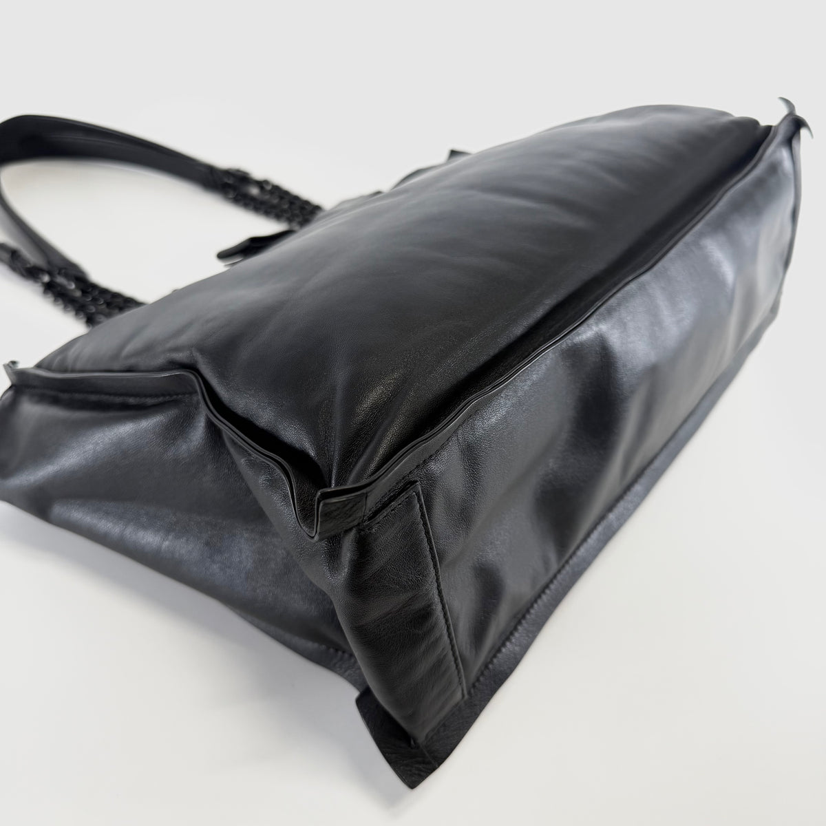 2608 secondhand Ferragamo Shoulder bag leather black