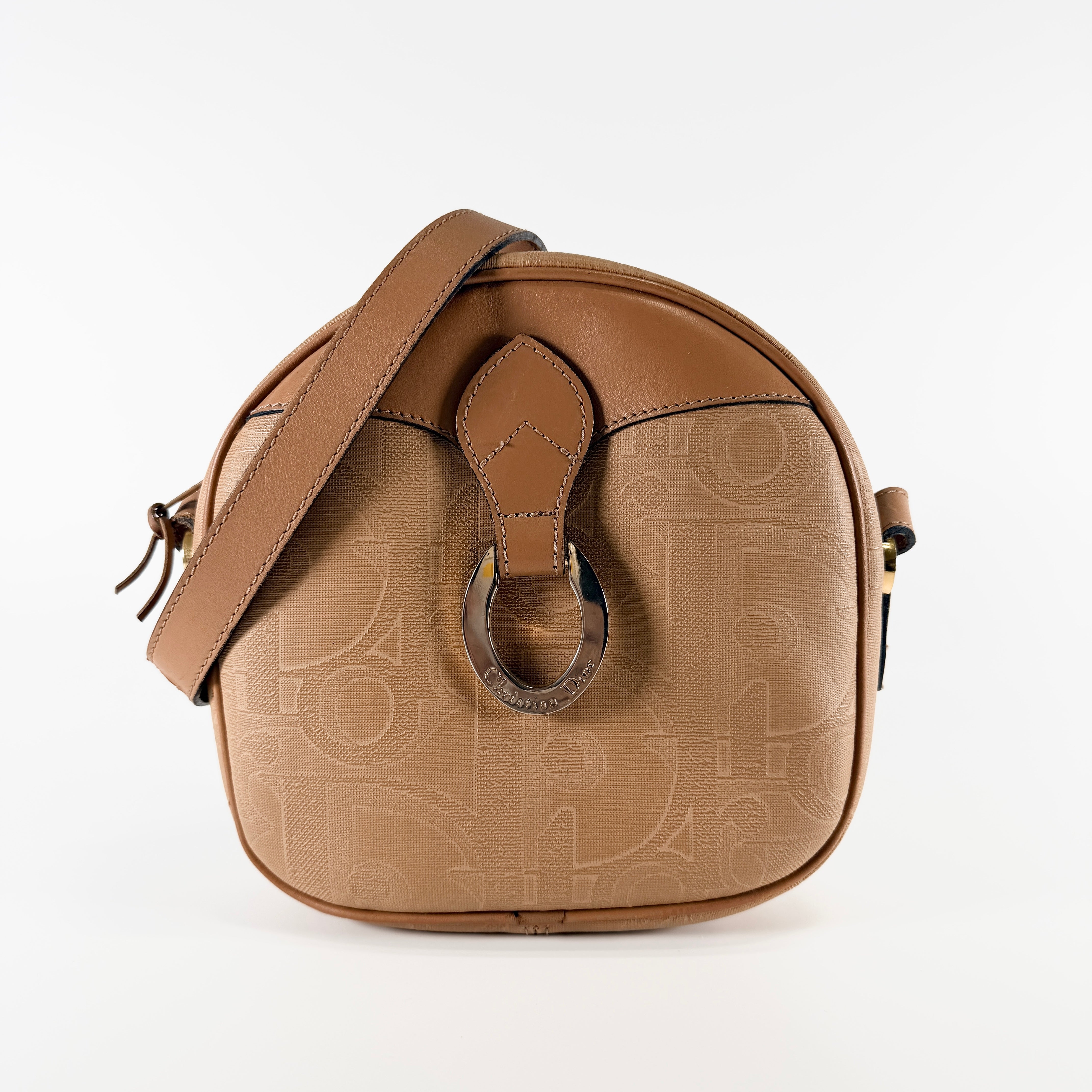 2605 secondhand CD Shoulder bag
