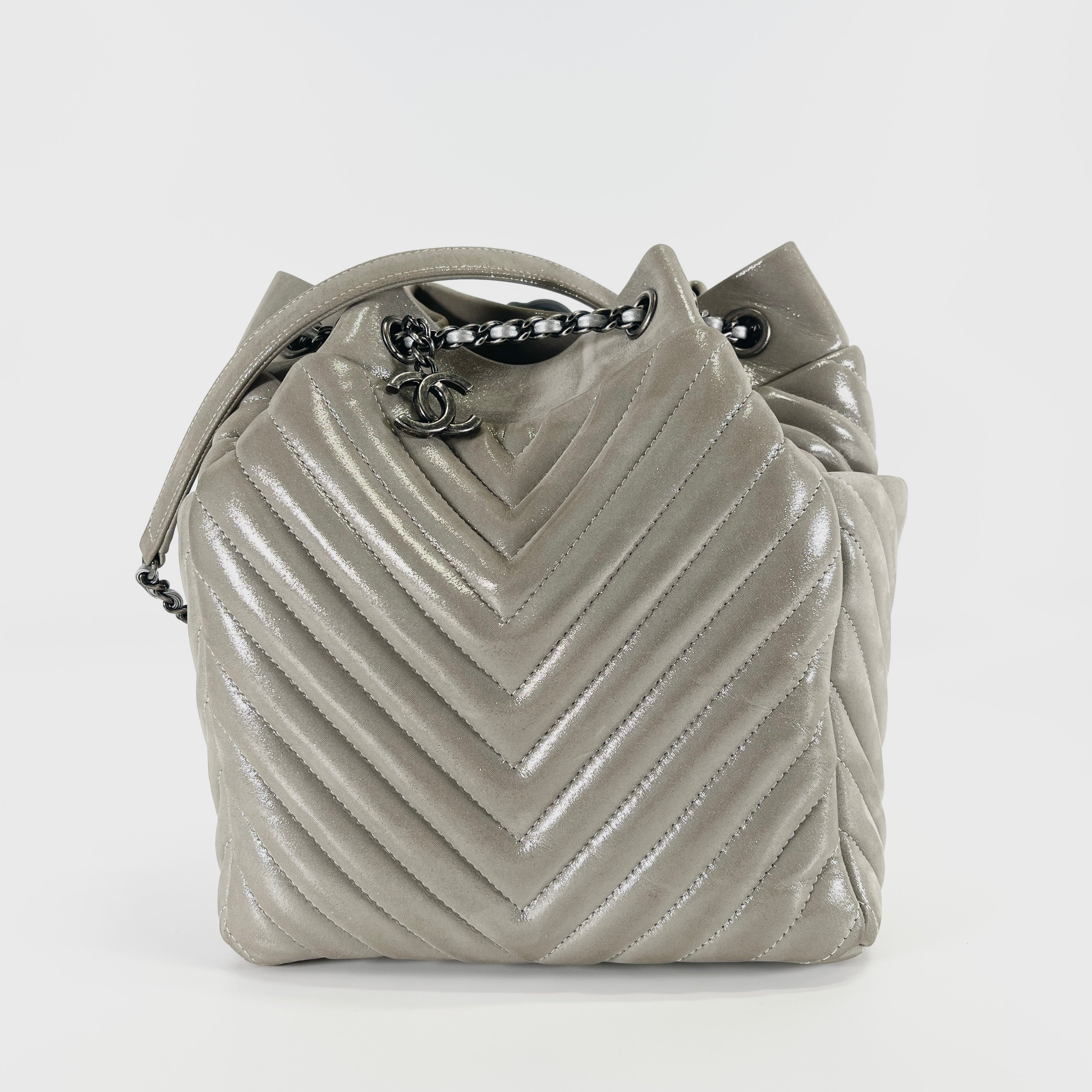 2605 secondhand CHANEL brand bag 91135 calf shoulder 22428361 Silver