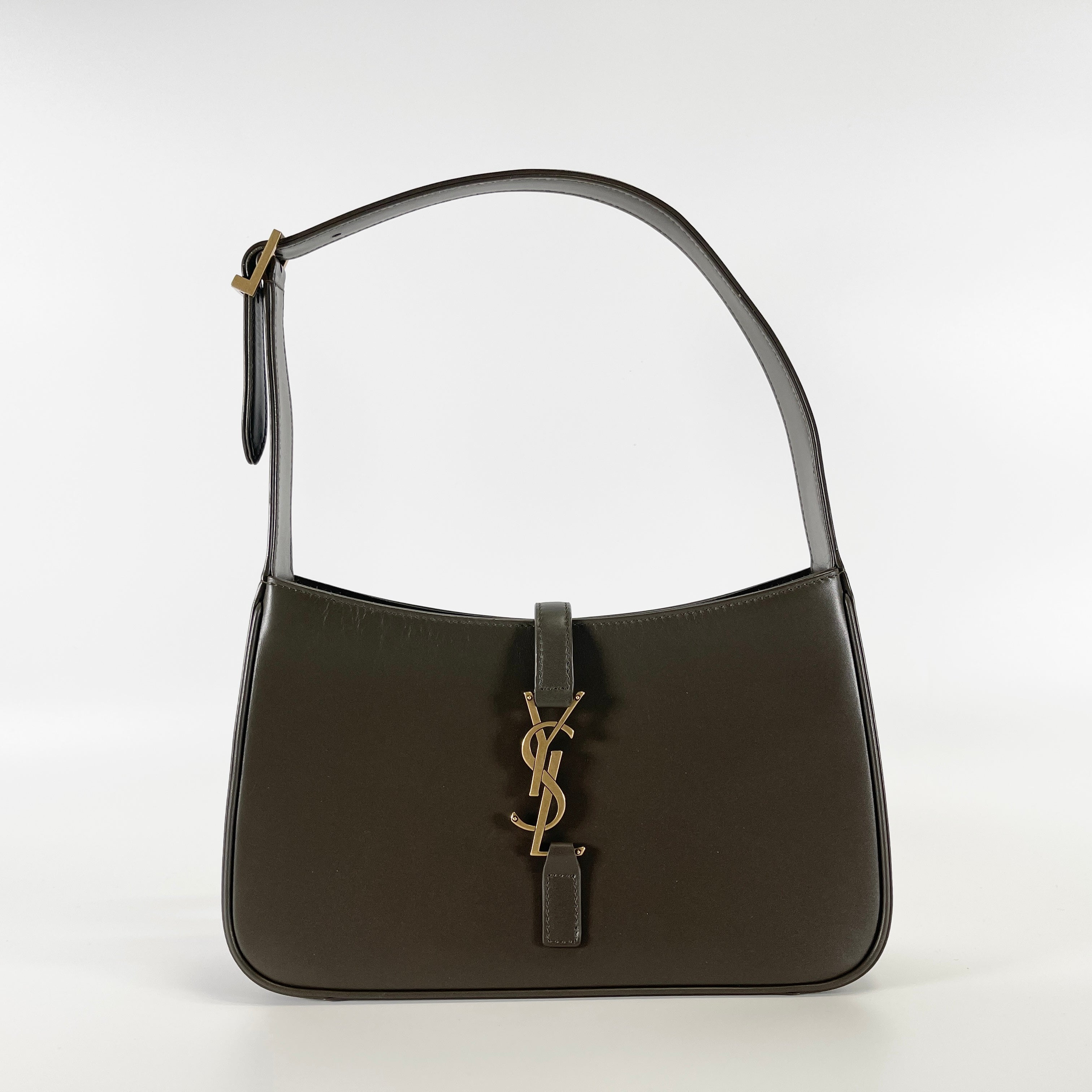 2604 secondhand SAINTLAURENT LE 5 A 7 hand bag