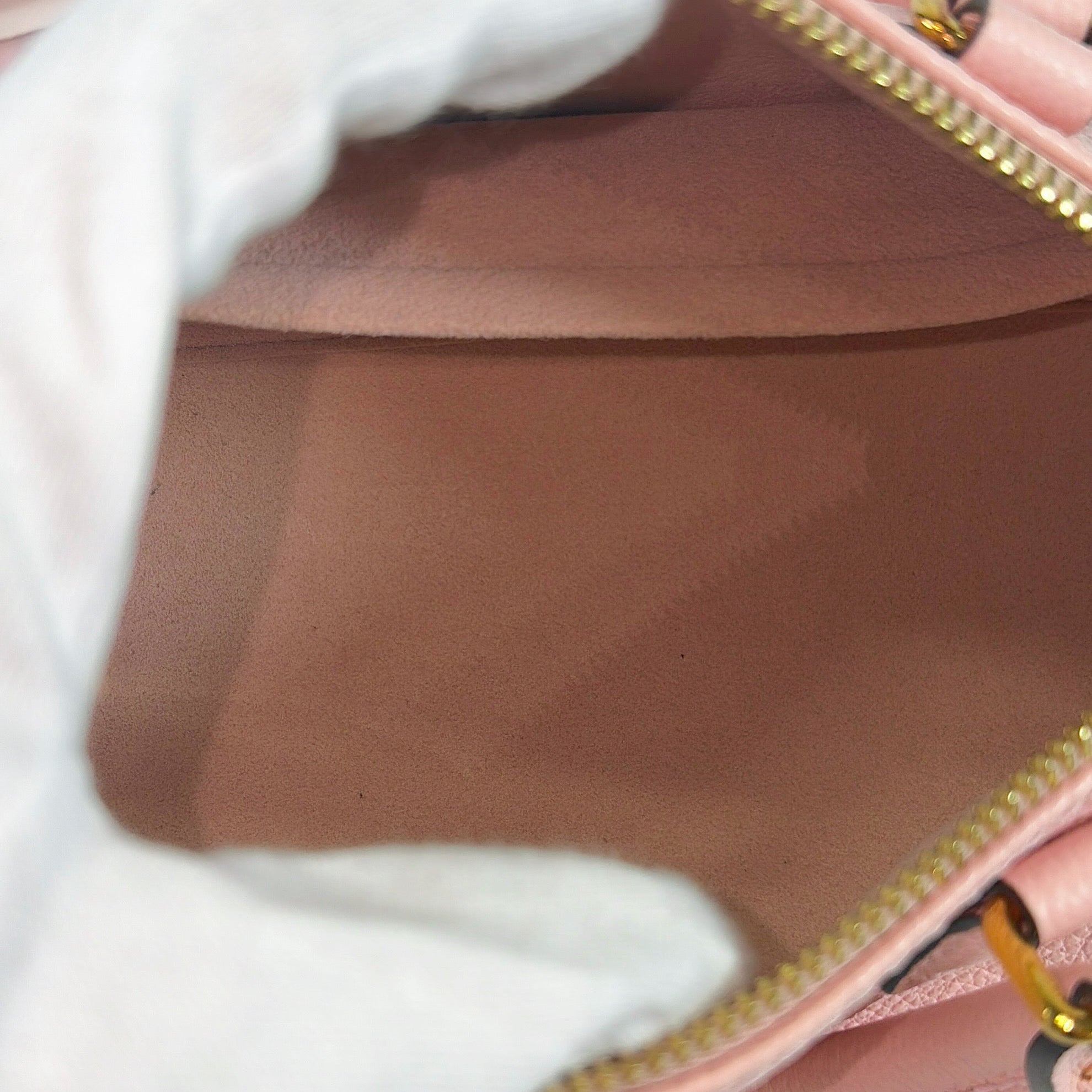2601 secondhand Louis Vuitton brand bag pink