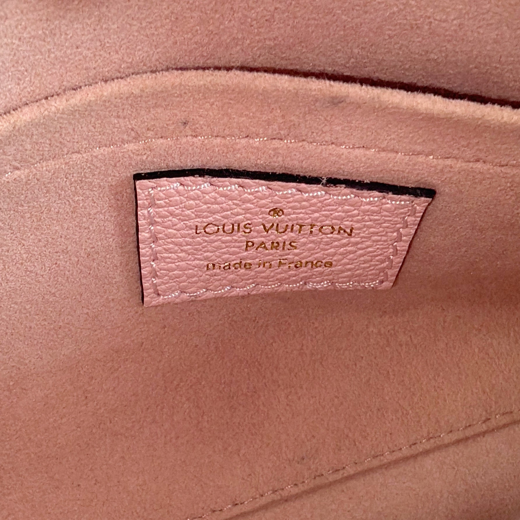 2601 secondhand Louis Vuitton brand bag pink