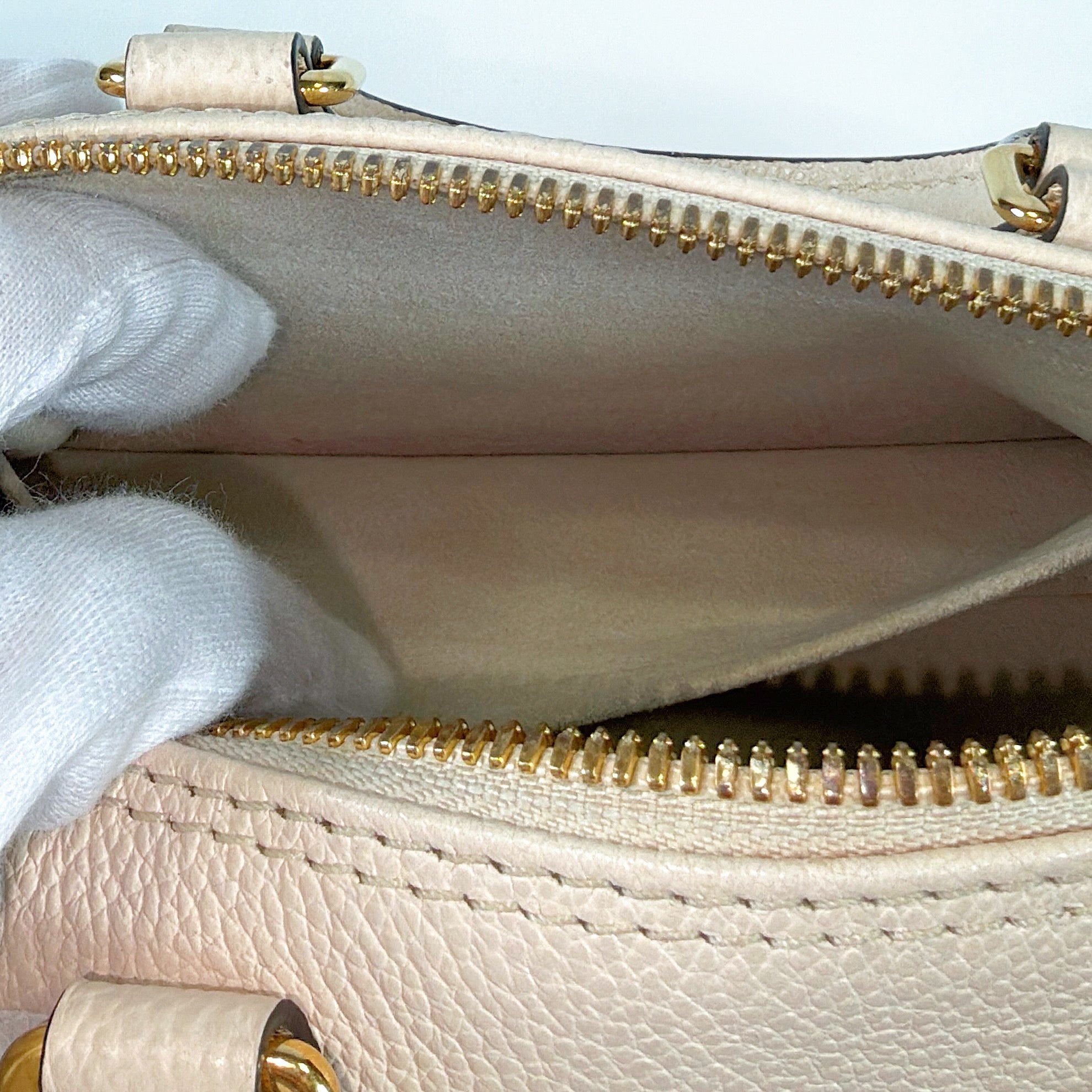 2601 Louis Vuitton Empreinte M45708 Papillon BB cream pouch