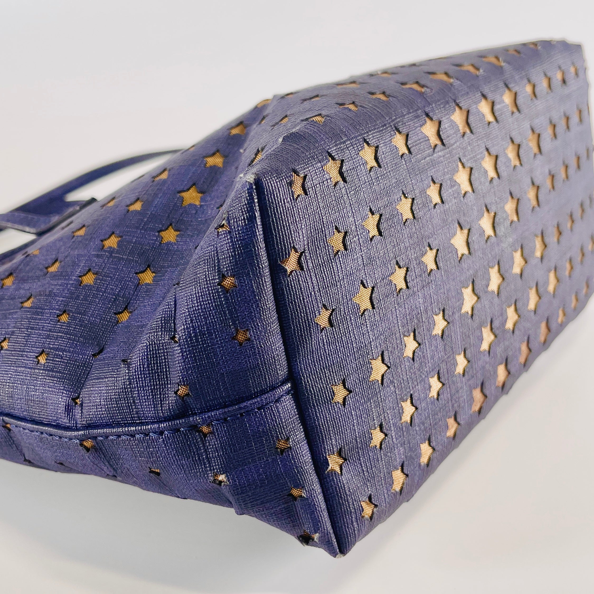 2603 secondhand FENDI leather hand bag Navy 8BH223