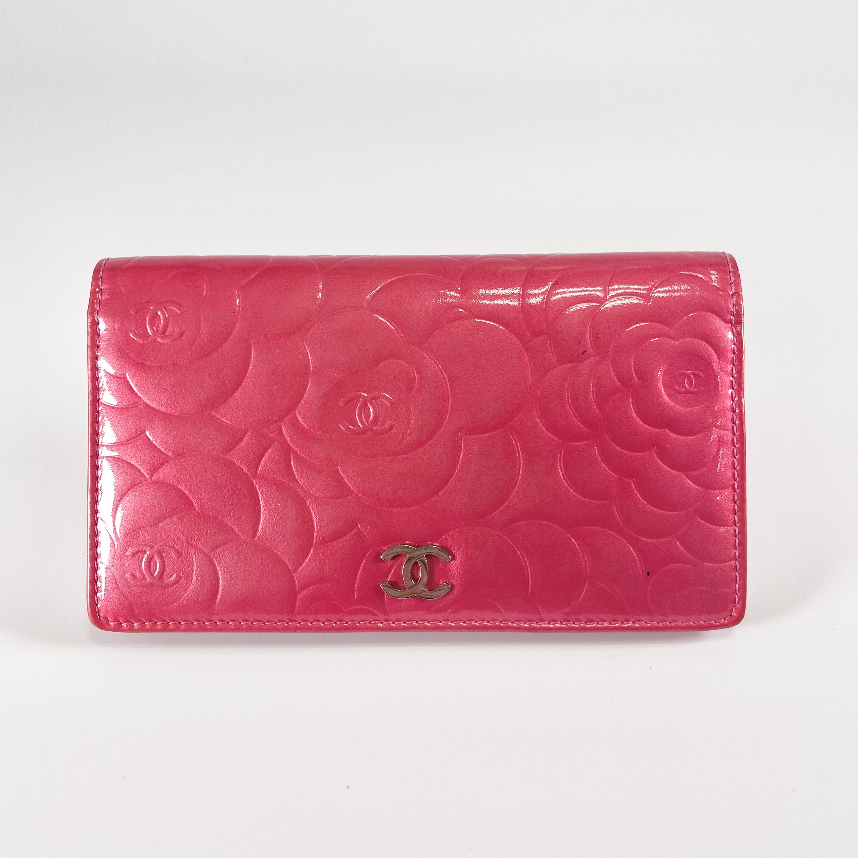 2603 secondhand CHANEL Camellia wallet