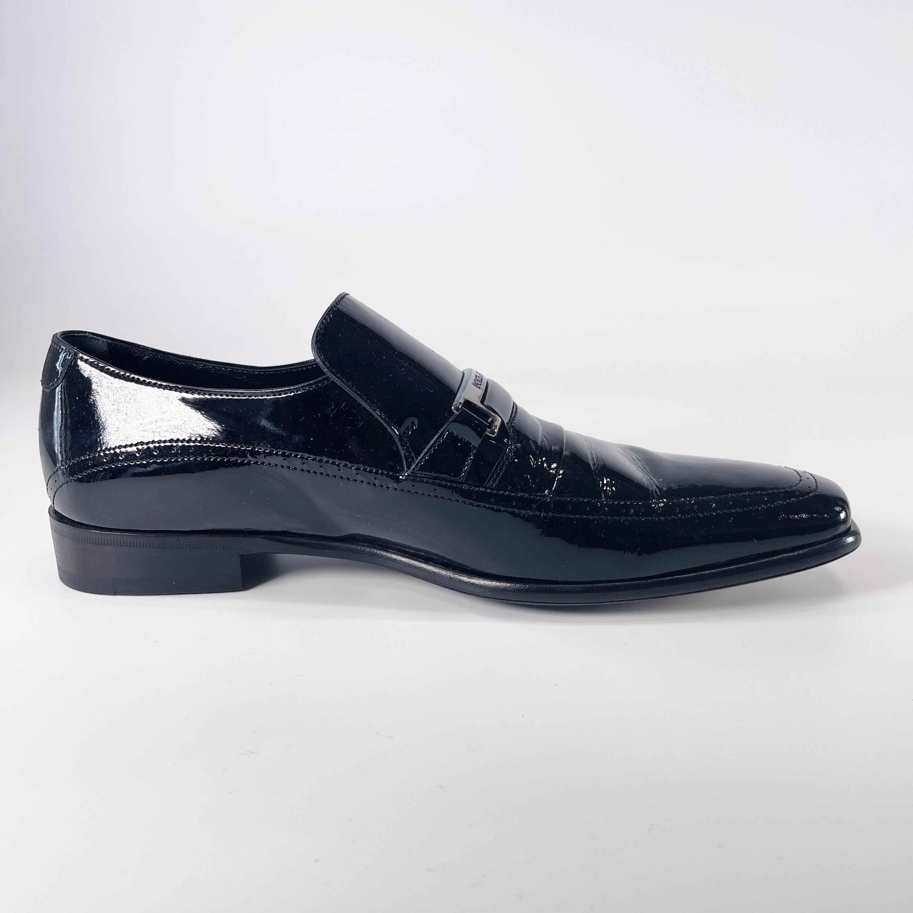 2606 secondhand D&G Loafers logo plate enamel fur