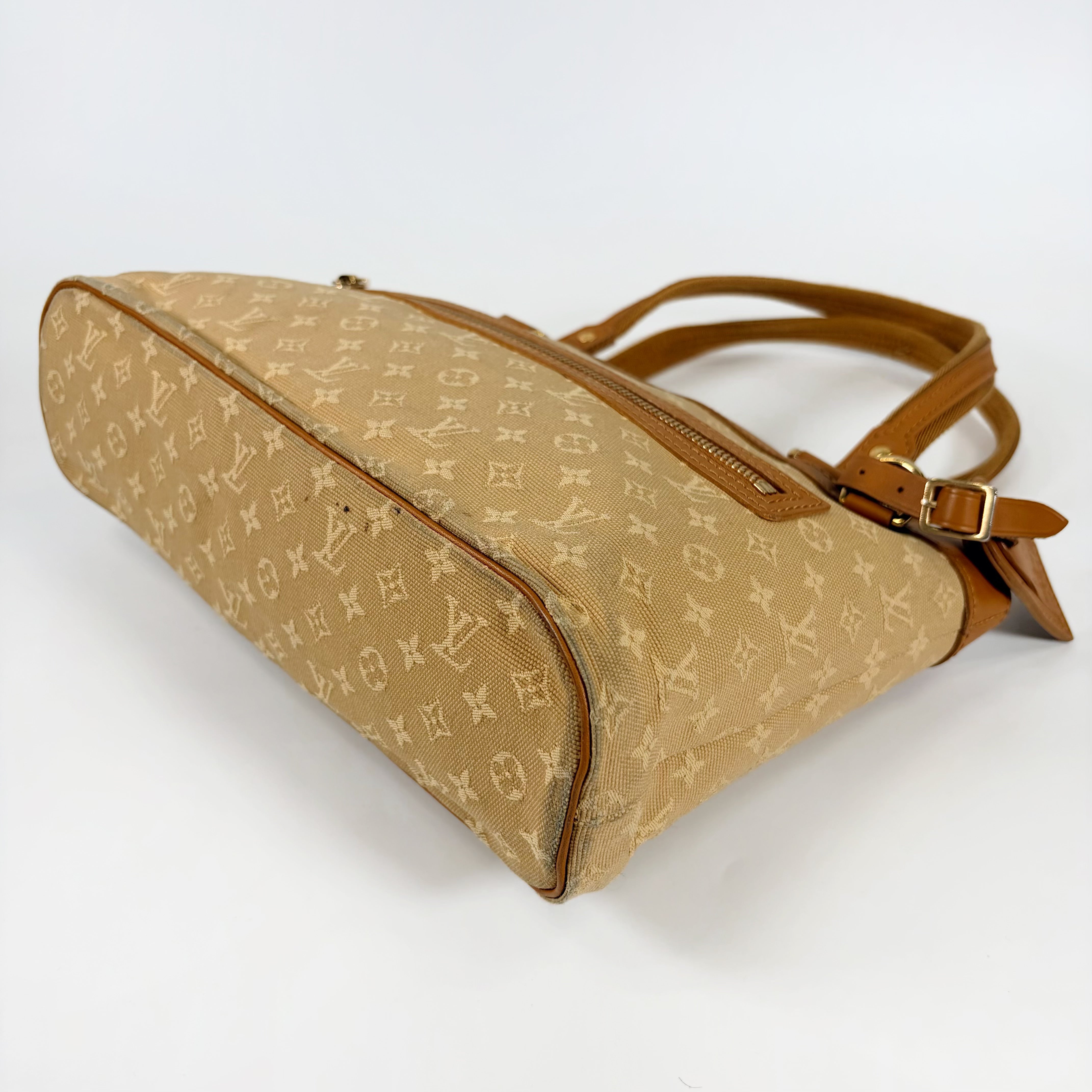 2602 secondhand LV Monogram Mini Luceille PM