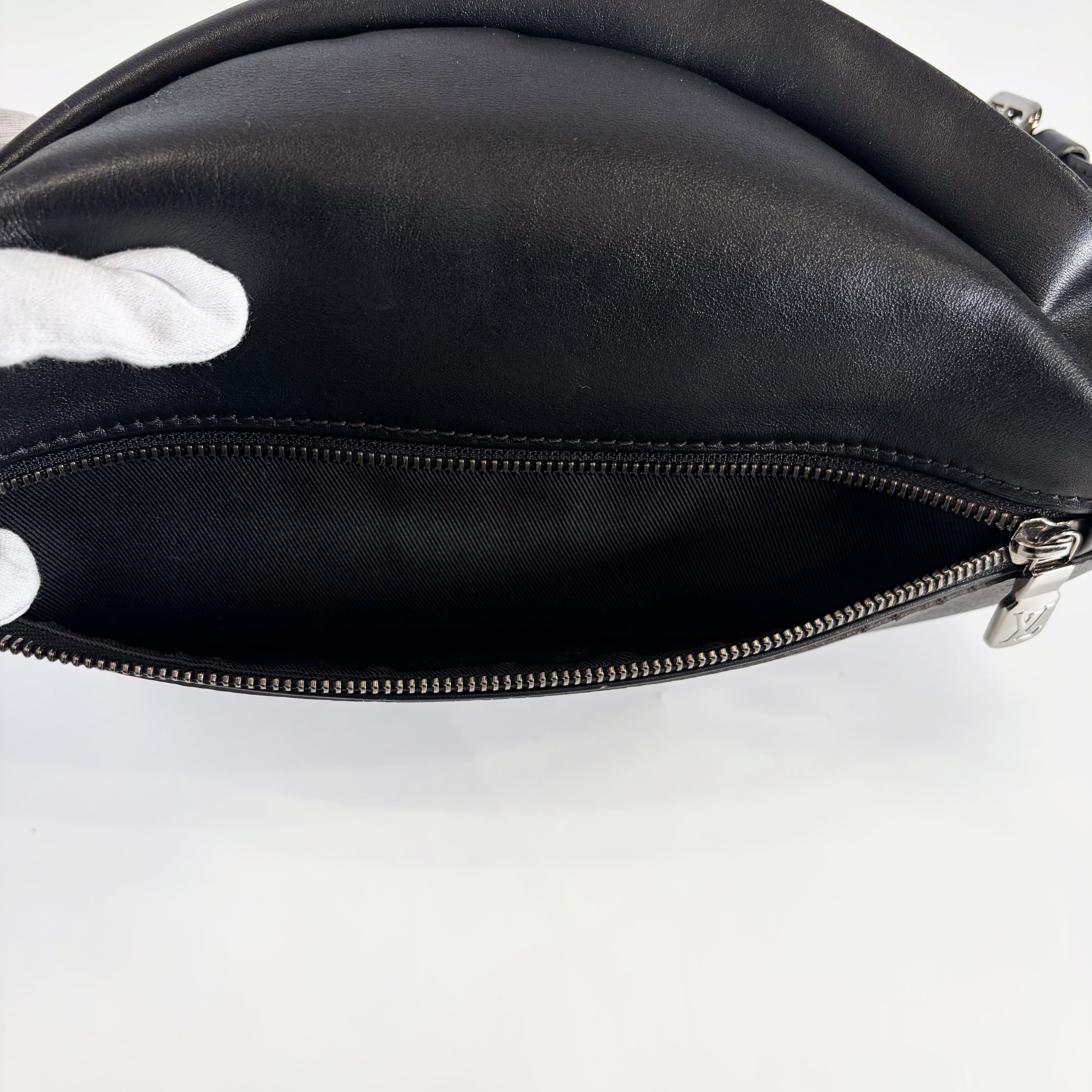 2602 secondhand LV brand bag M46035 Discovery Bam PM IC