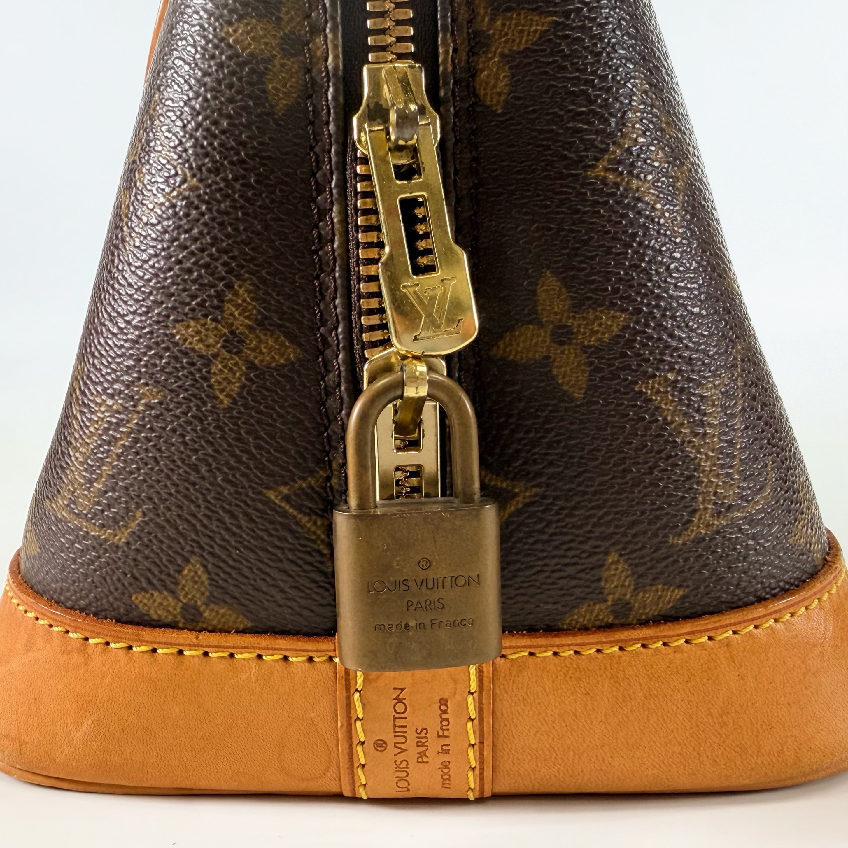 2602 secondhand LV Monogram Alma PM M51130 BA0030