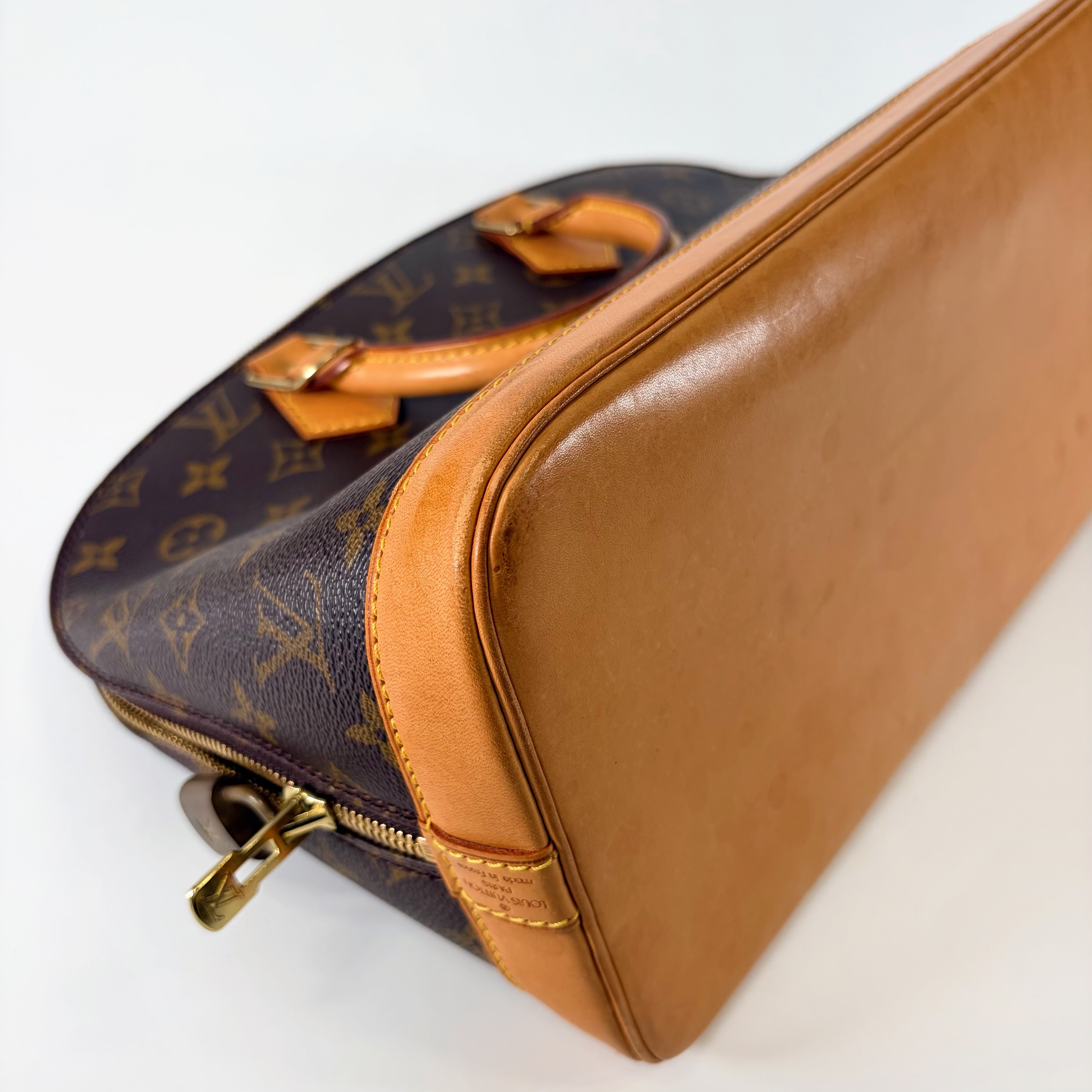 2602 secondhand LV Monogram Alma PM M51130 BA0030