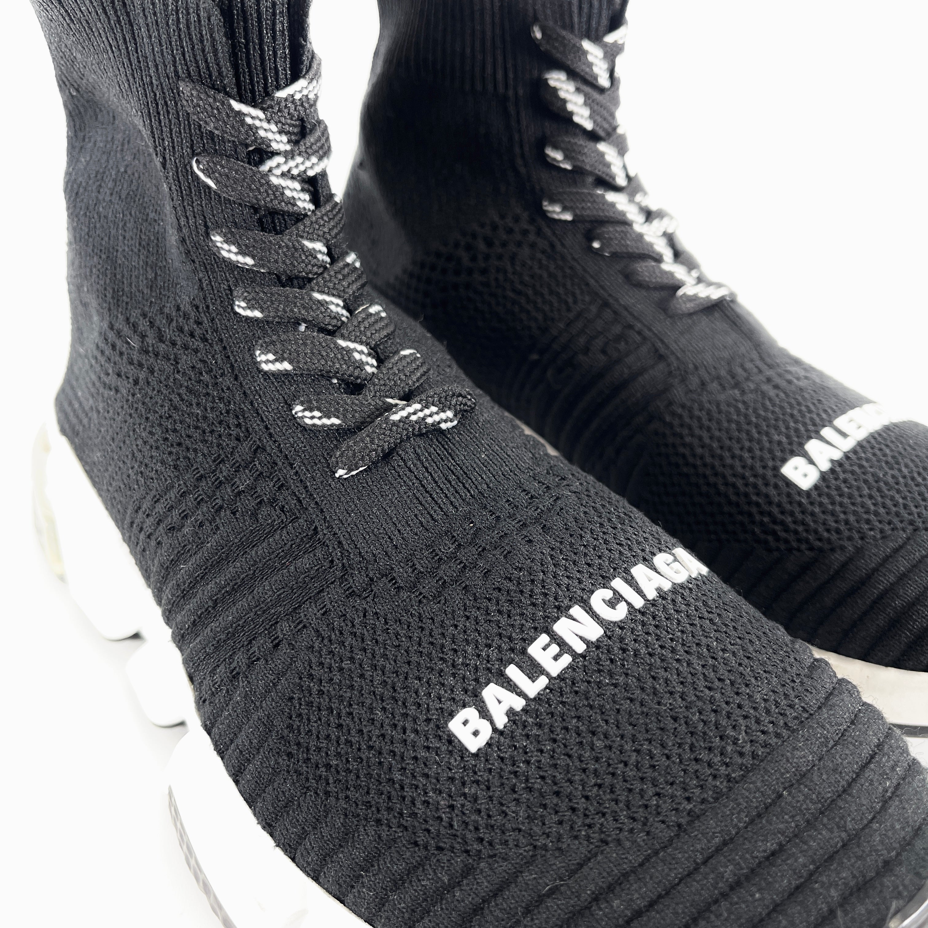 2602 secondhand BALENCIAGA knit sneakers Women's black race up (23cm)
