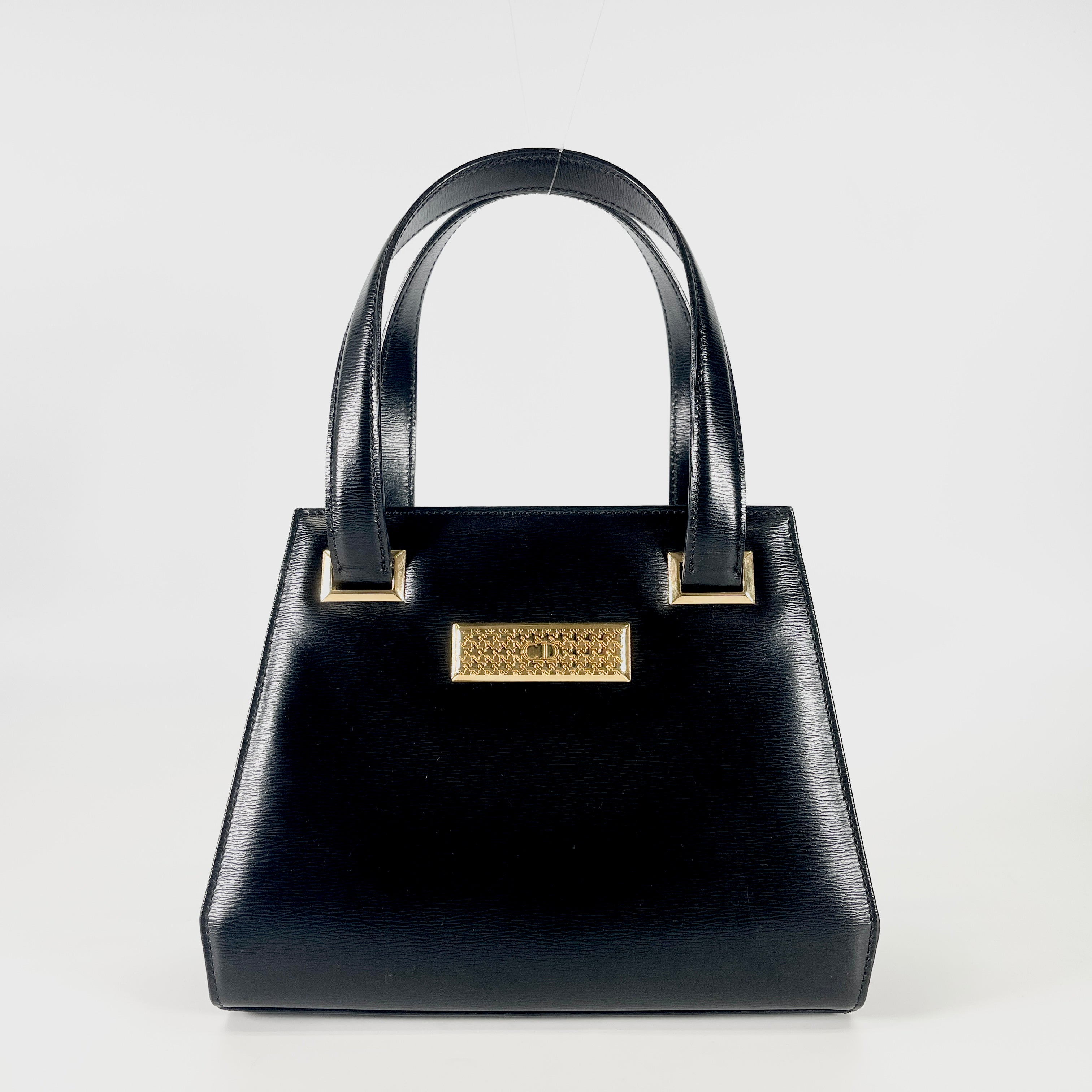2602 secondhand CD hand bag