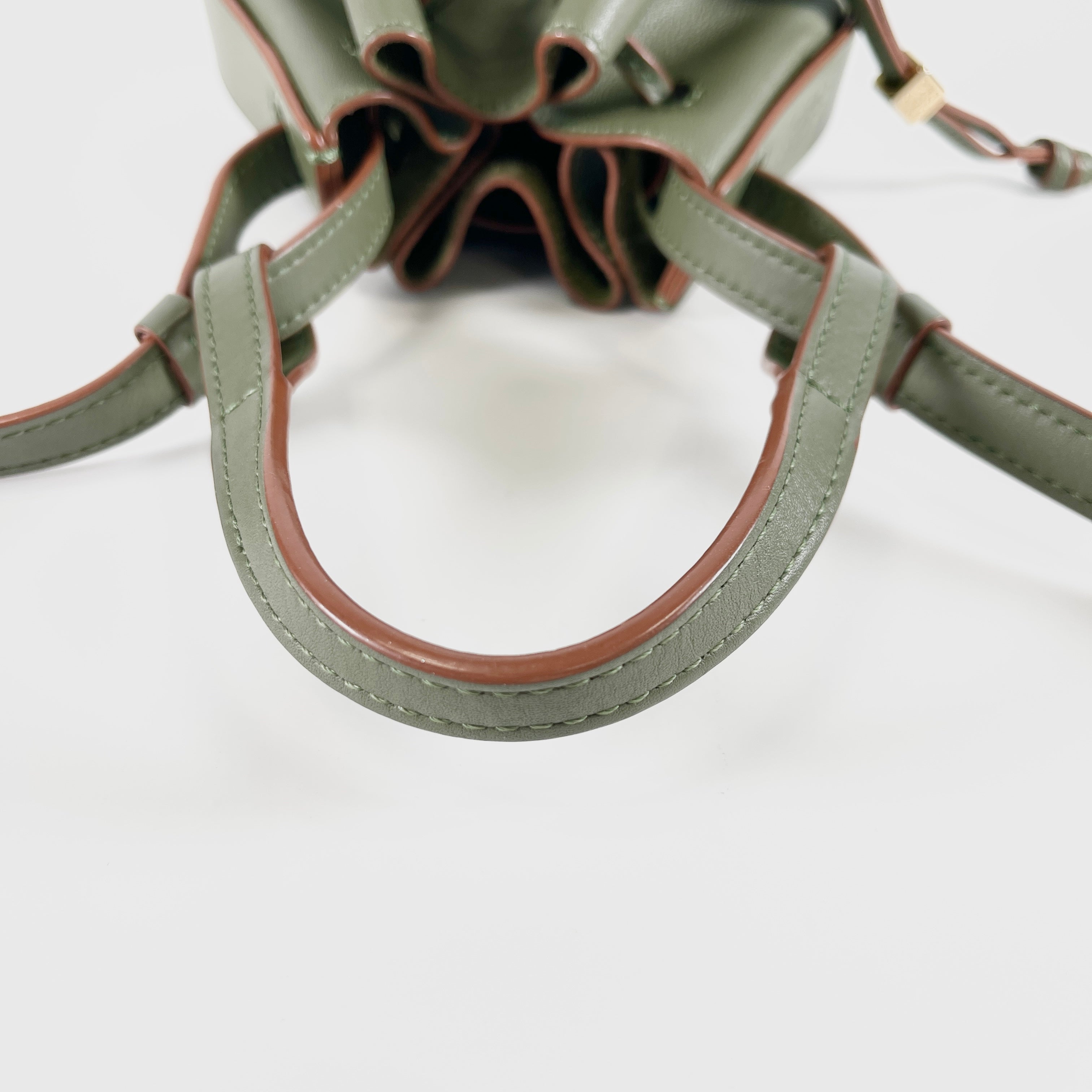 2603 secondhand LOEWE balloon bag leather 2WAY Shoulder bag green
