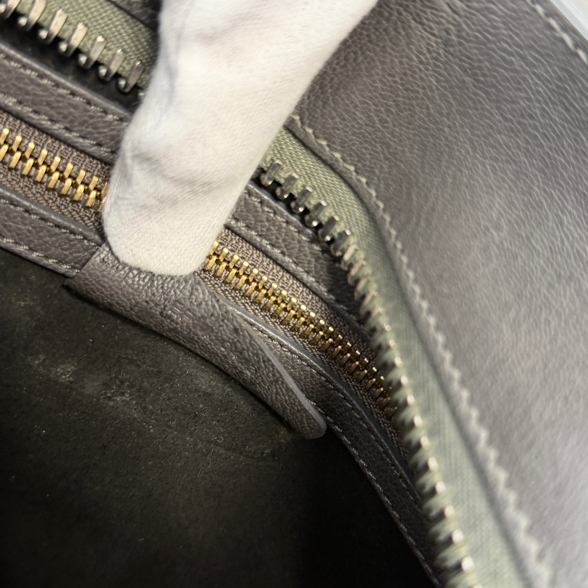 2606 secondhand GIVENCHY Tote strap