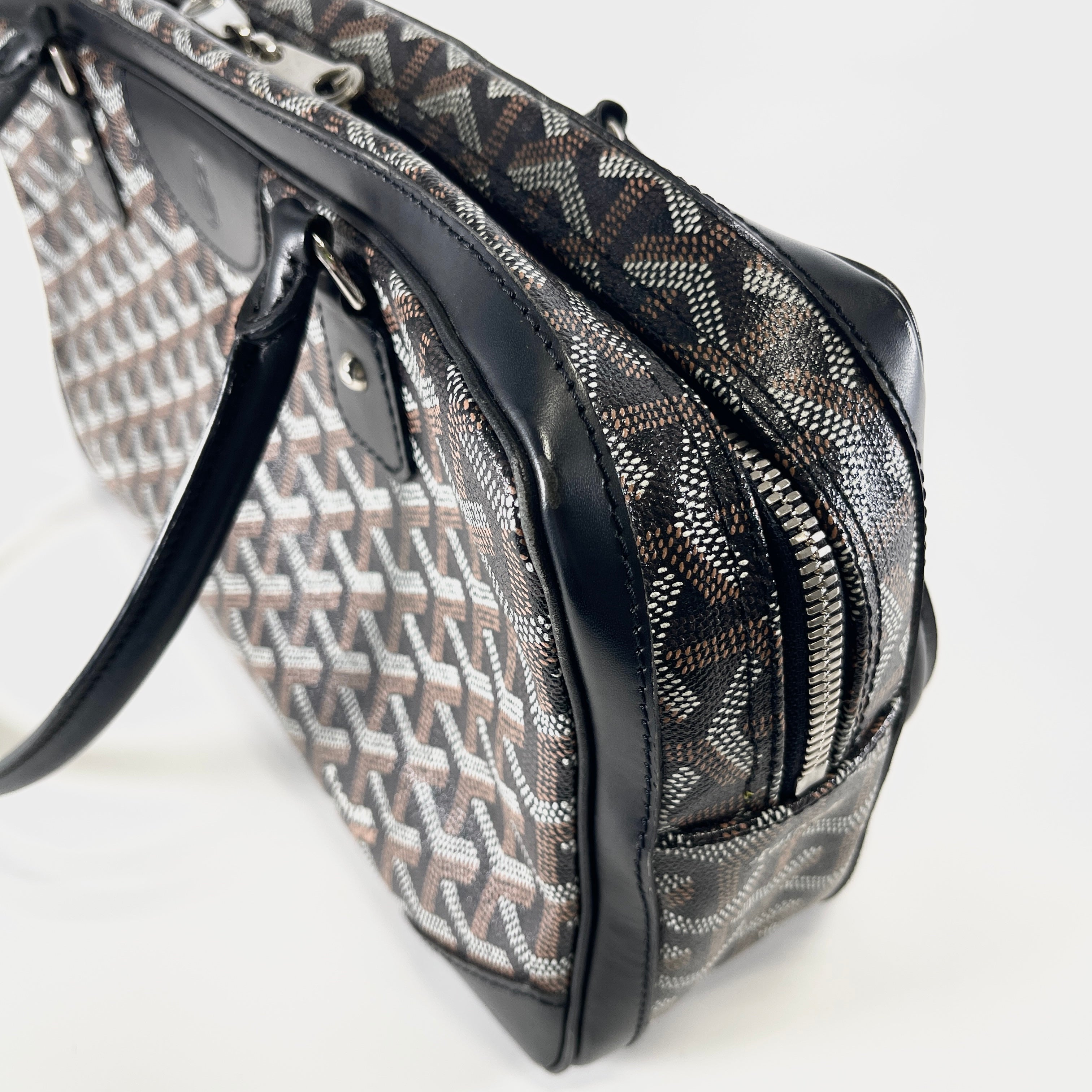 GOYARD Vendome Mini Black Goyardine Chevron Boston Bag